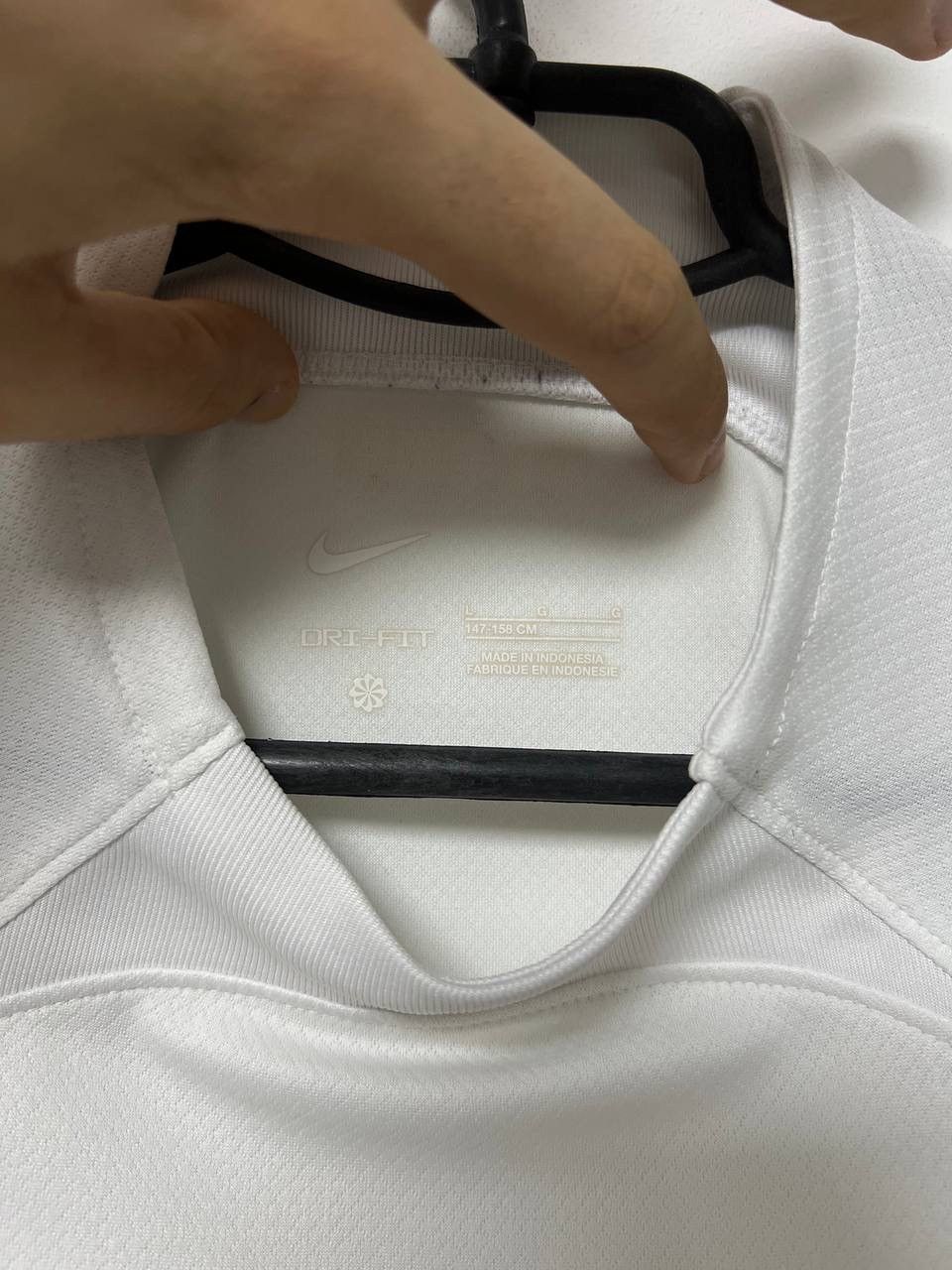 Nike Fc Barcelona 2023/2024 Away Jersey Football Shirt Nike XS Size US XS / EU 42 / 0 - 5 Thumbnail