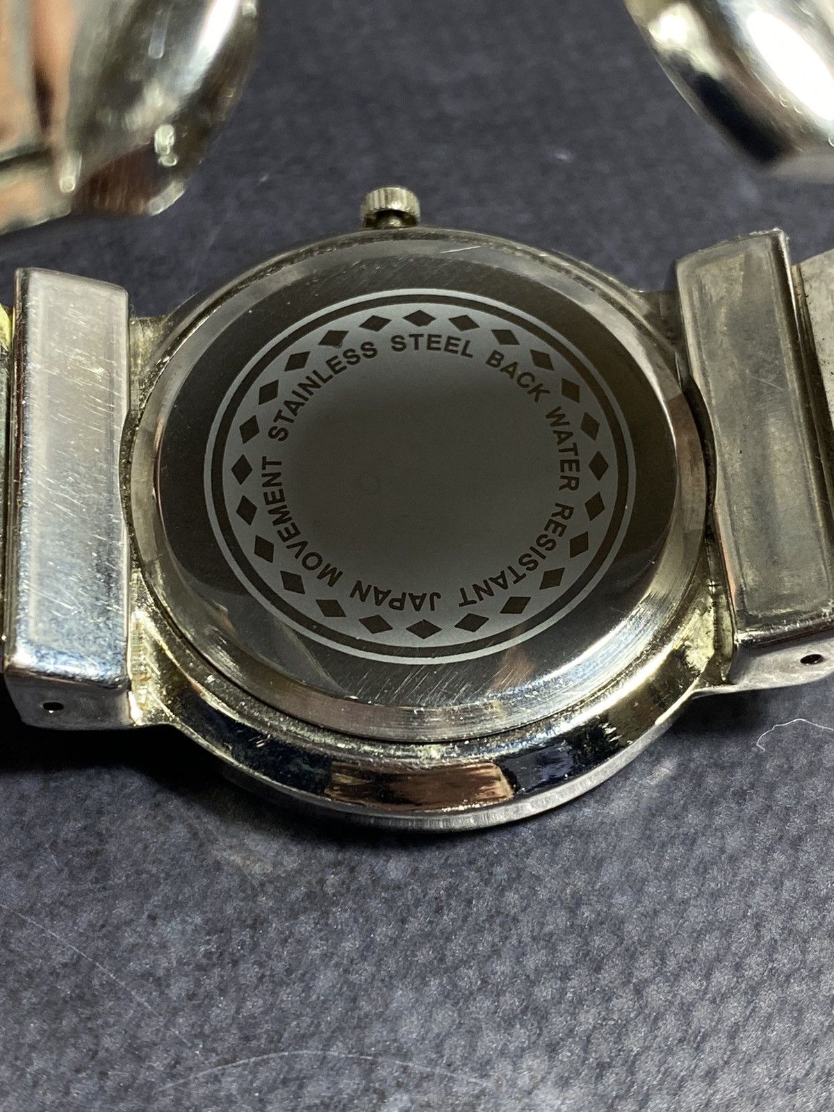Japanese Brand Paul Jardin Water Resistant Quartz Watch | Retro Design Size ONE SIZE - 9 Thumbnail