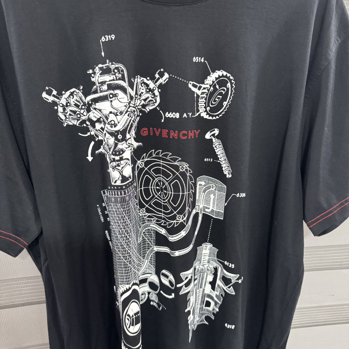 Givenchy Givenchy Black Schematics T-Shirt Size US XL / EU 56 / 4 - 7 Thumbnail