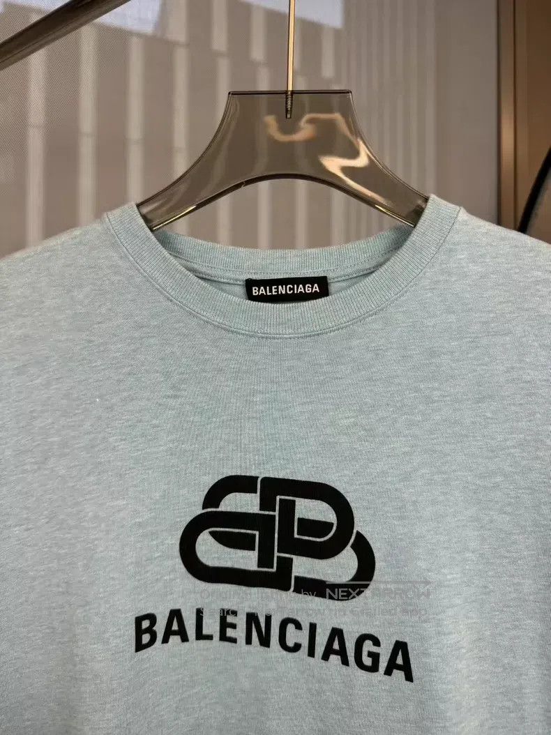 Balenciaga Balenciaga Haze blue lock short-sleeve, size S Size US S / EU 44-46 / 1 - 3 Thumbnail