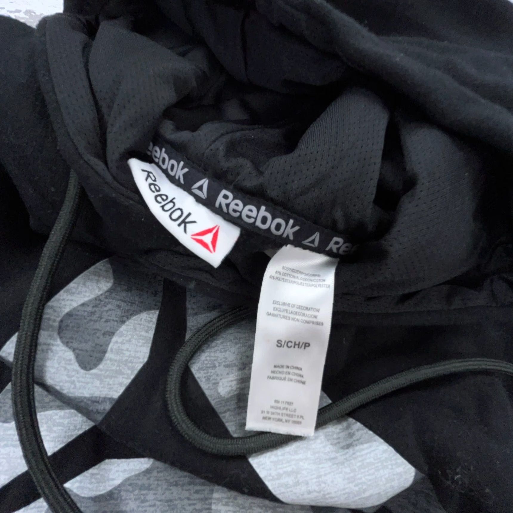 Reebok Reebok Hoodie Men Small Black Gray Sweatshirt Sweater Logo Spell Out Big Camo 34 Size US S / EU 44-46 / 1 - 4 Thumbnail