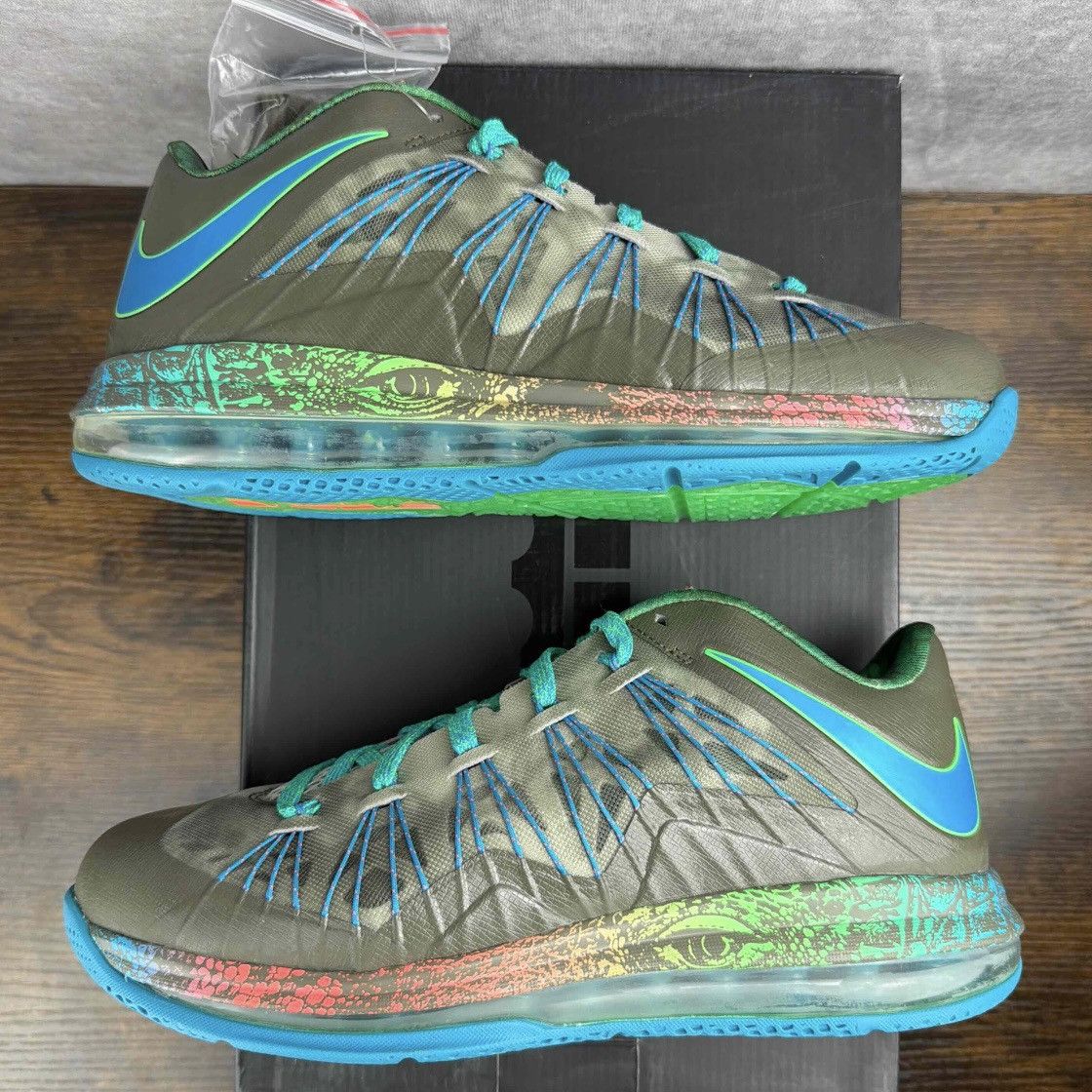 Nike NEW Nike Air Max LeBron X Low Swamp Thing Reptile 579765-301 Size US 10 / EU 43 - 3 Thumbnail