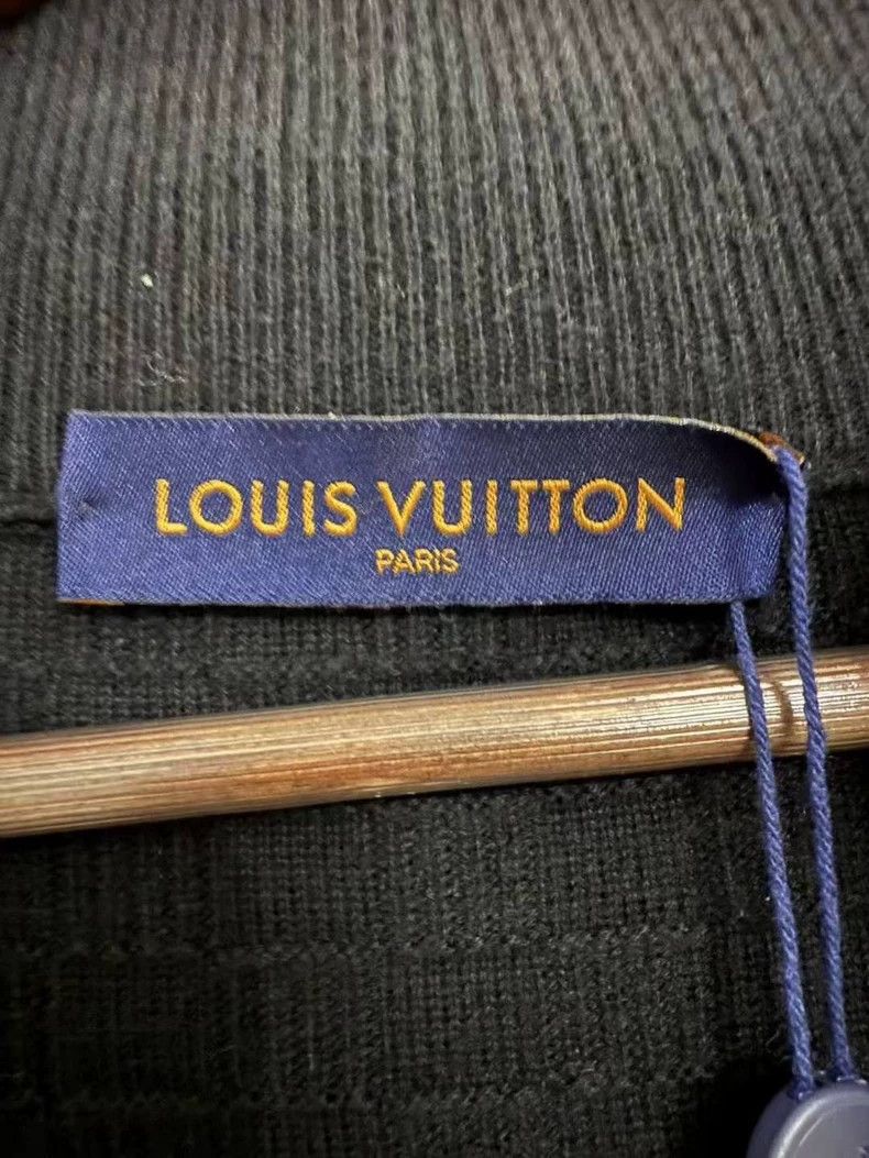 Louis Vuitton Louis Vuitton Black checkerboard chain jacket Size US L / EU 52-54 / 3 - 6 Thumbnail