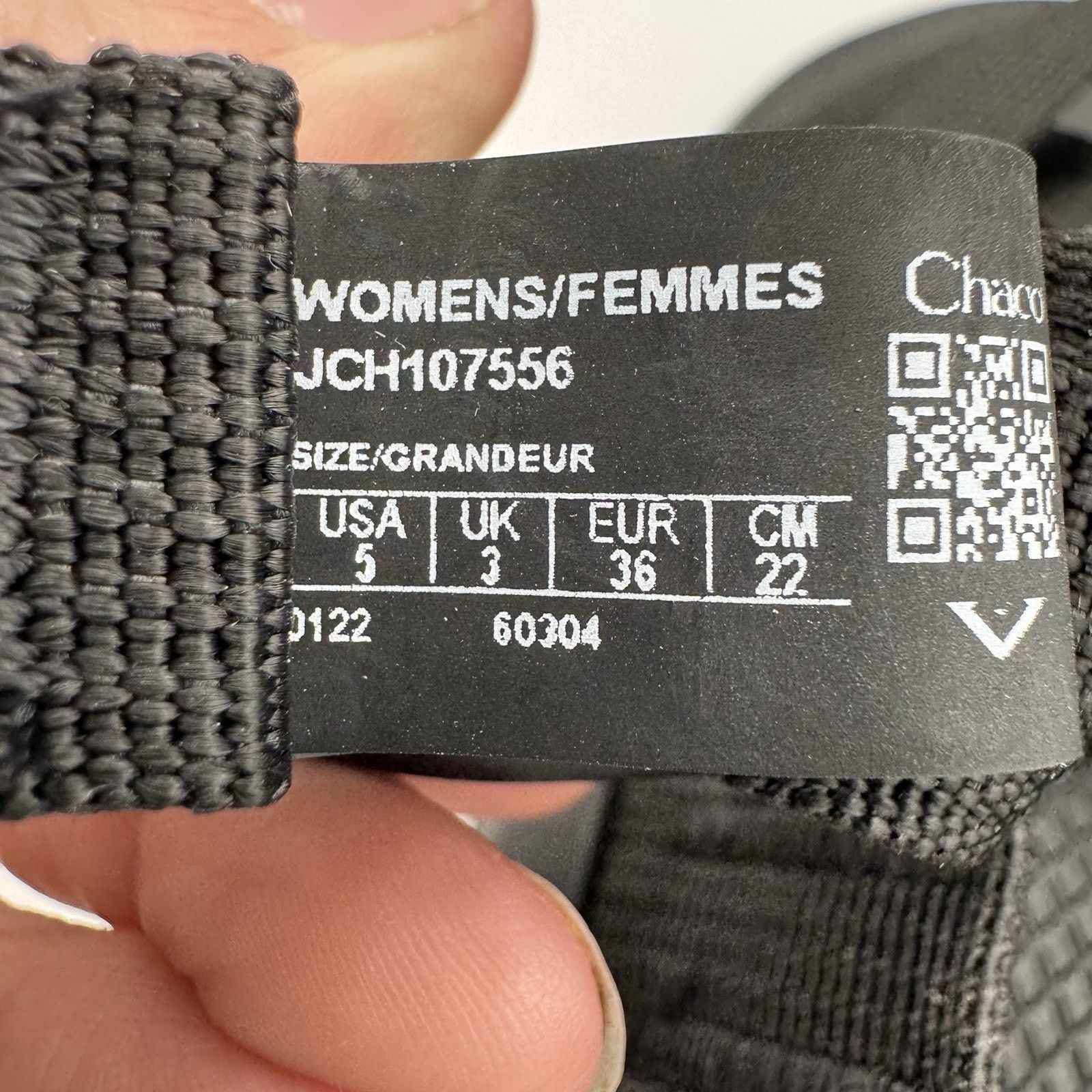 Chaco Chaco womens BANDED Z CLOUD Sport Sandal SOLID BLACK 5 M NIB Size US 5 / IT 35 - 6 Thumbnail