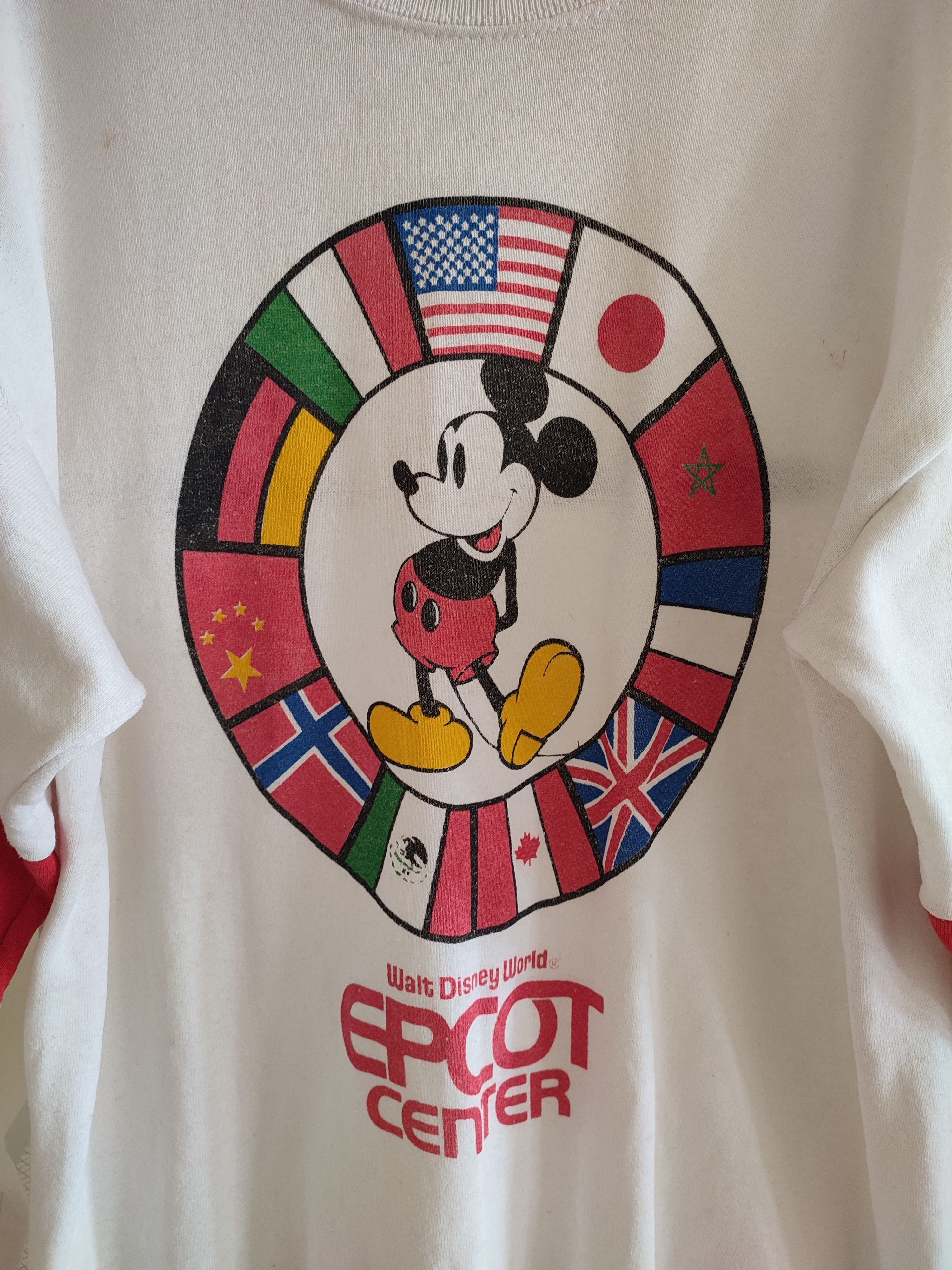 Disney 💥90s💥 Mickey Mouse Walt Disney World Epcot Center Size US L / EU 52-54 / 3 - 7 Thumbnail