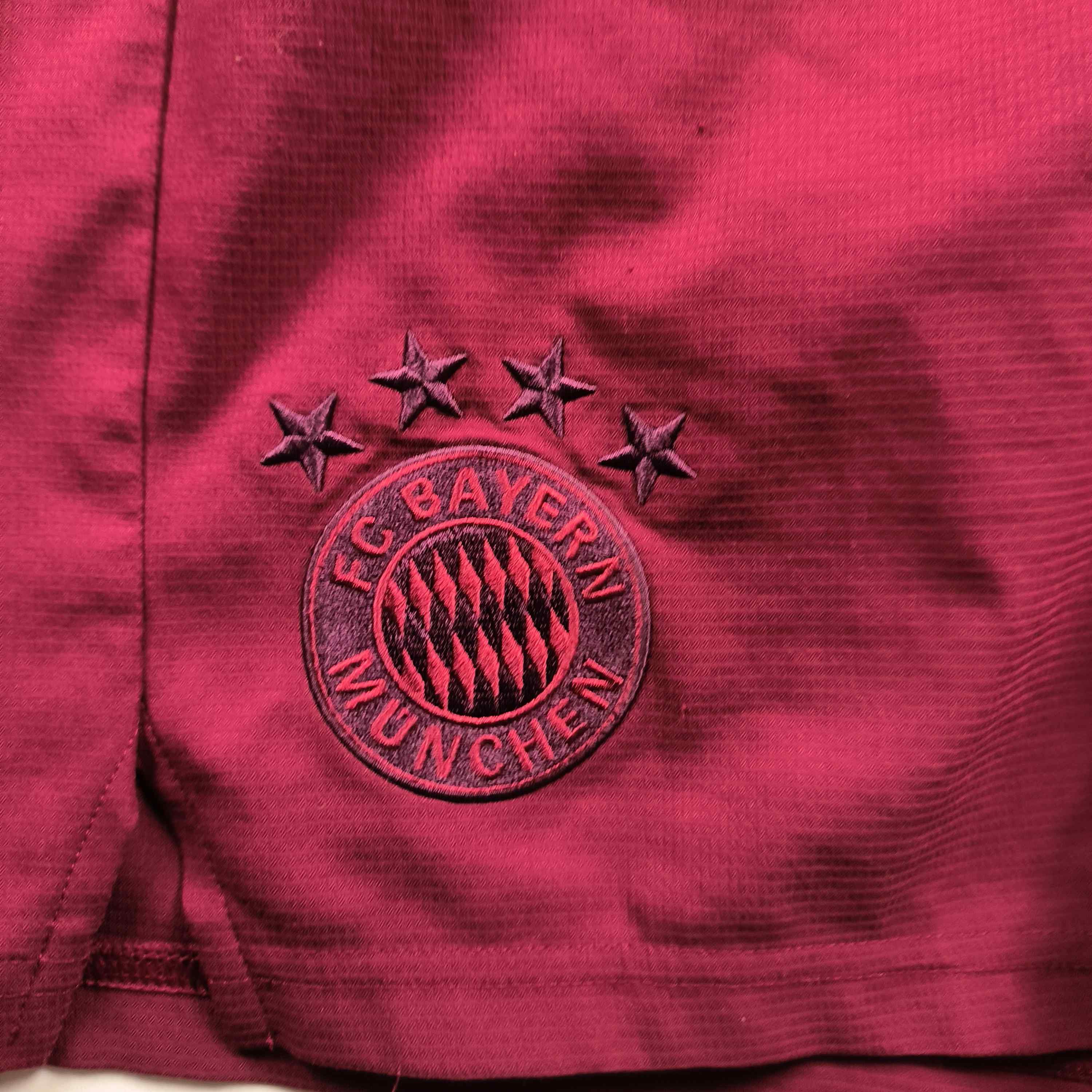 Adidas Bayern Munich 2017 Adidas football shorts size M Size US 32 / EU 48 - 3 Thumbnail