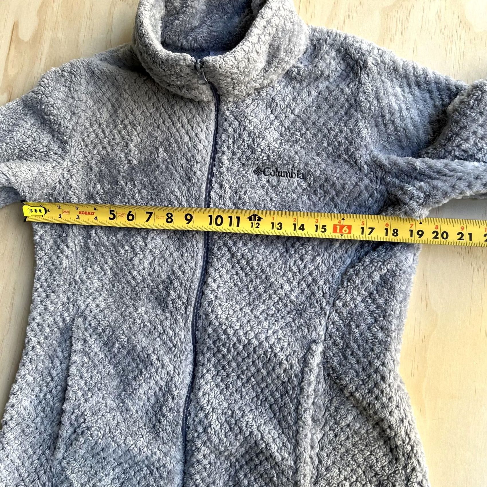 Vintage Columbia Womens Fleece Jacket Medium Gray Full Zip Outdoor Winter Fall Spring Casual Travel Pockets Zipper Logo Basic Jacket Womens Medium Gray Size M / US 6-8 / IT 42-44 - 6 Thumbnail