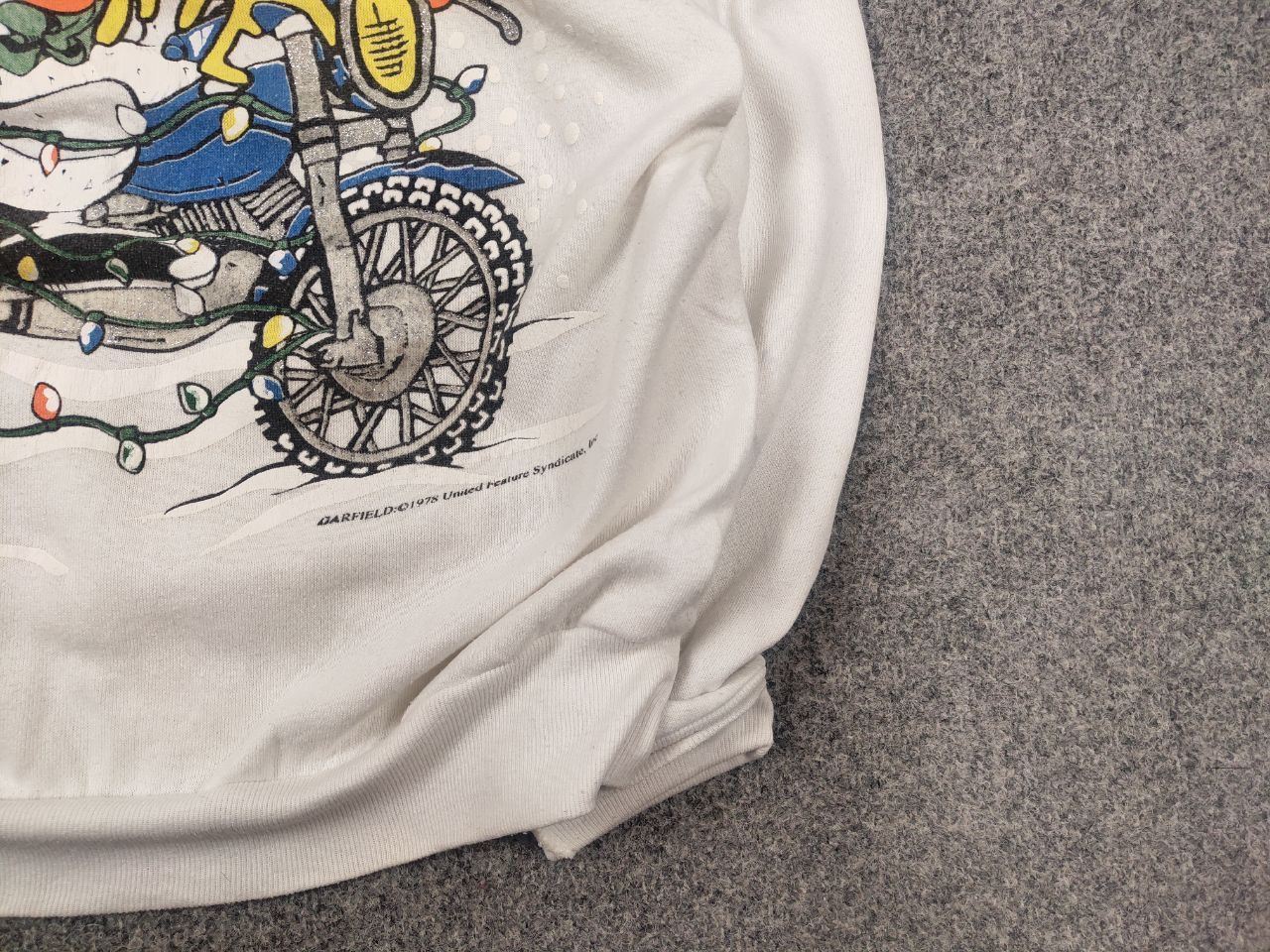 Tultex Rare Vintage 1978's Garfield Printed Logo Freeze Sweatshirt Size US L / EU 52-54 / 3 - 6 Thumbnail