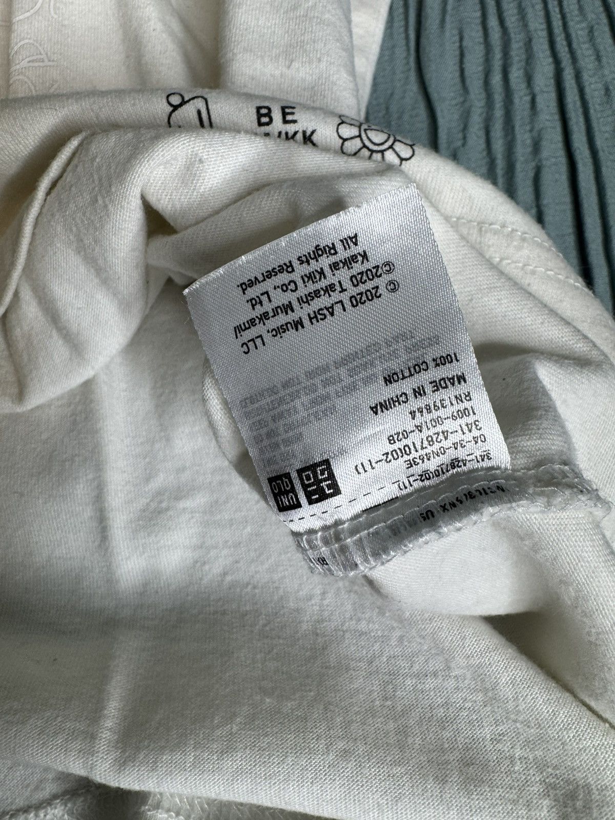 Billie Eilish × Takashi Murakami Billie Eilish x Takashi Murakami x UNIQLO BE Logo T-Shirt Size US M / EU 48-50 / 2 - 6 Thumbnail