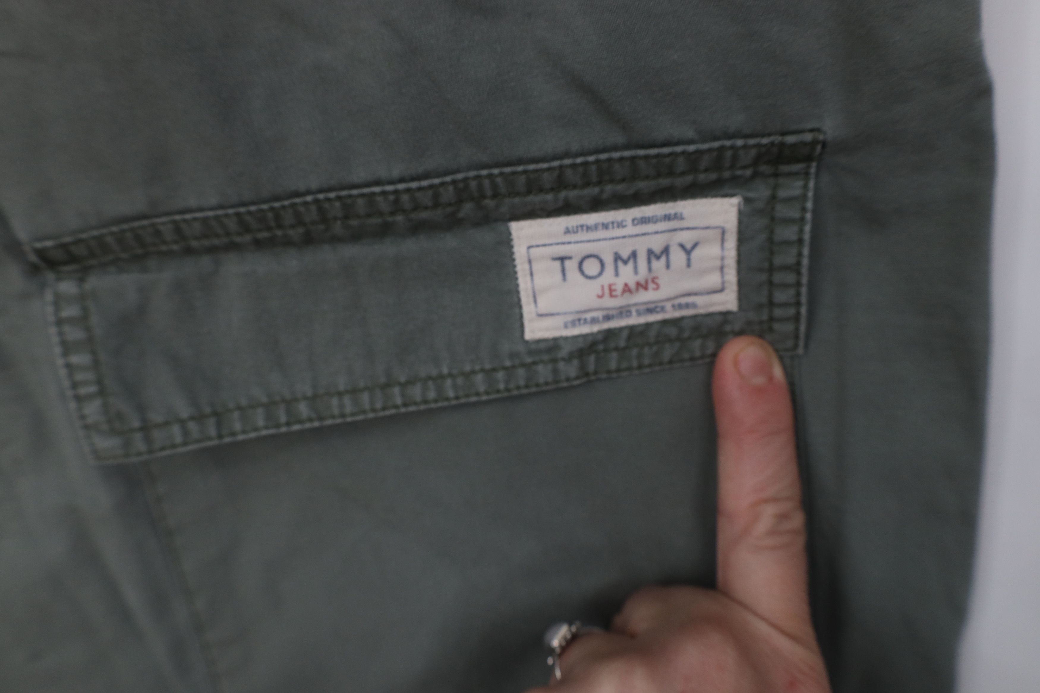 Tommy Hilfiger Vintage 90s Tommy Hilfiger Fit Double Knee Shorts AS IS Size US 36 / EU 52 - 14 Thumbnail