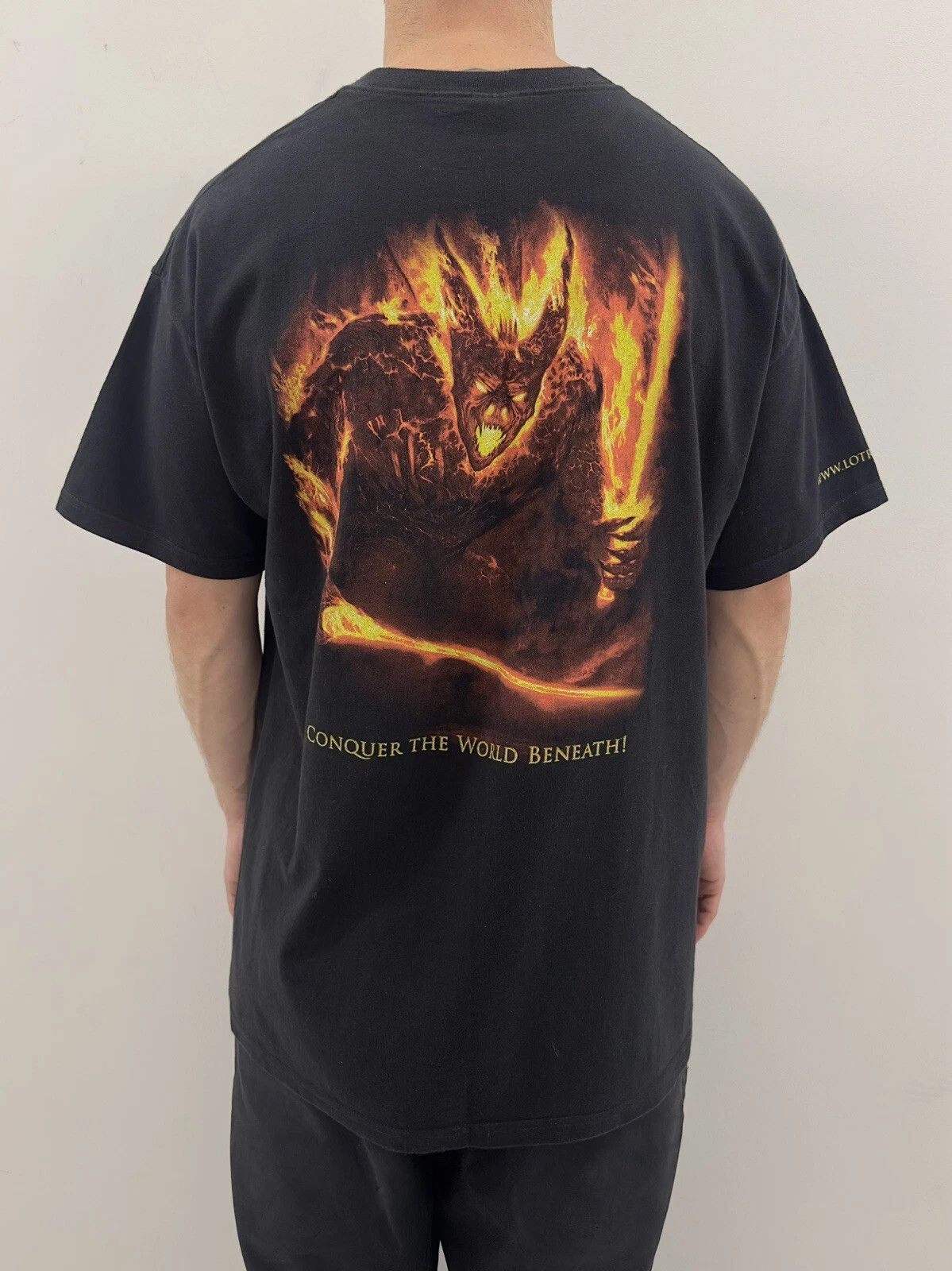 Hanes Vintage Lord of the Rings MMO T-Shirt Mines of Moria 2000s Size US XL / EU 56 / 4 - 2 Thumbnail