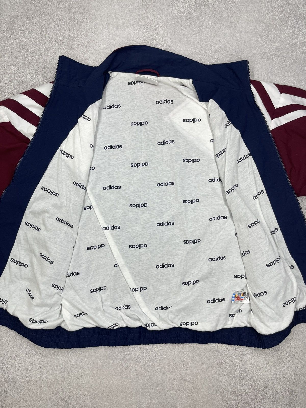 Adidas Vintage Adidas Lampas Track Jacket Y2K Size L Size US L / EU 52-54 / 3 - 10 Thumbnail