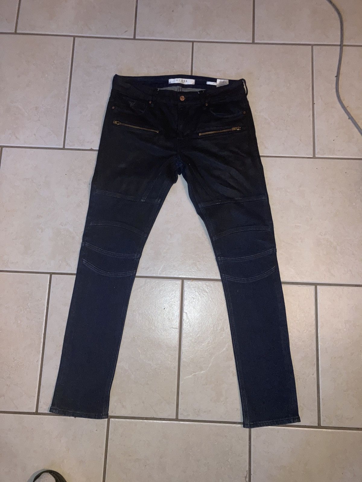 Guess × Vintage Guess Zipper Panel Skinny Jeans Size US 32 / EU 48 - 1 Thumbnail