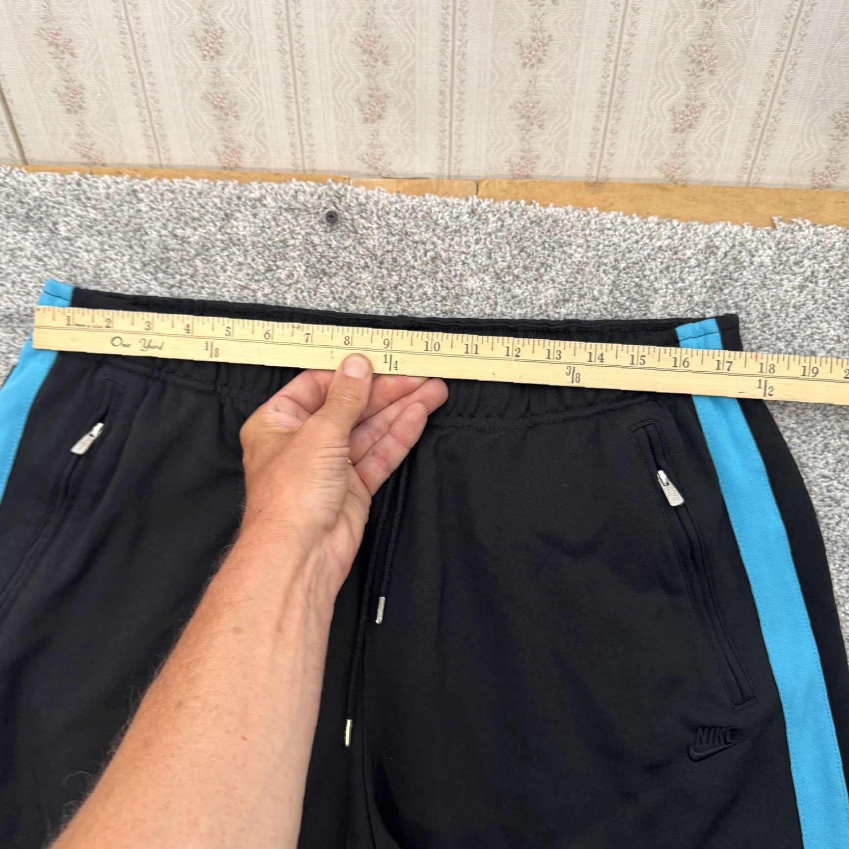 Nike Nike Sportswear Pants Track Pockets Striped Athletic 369777-013 Mens 2XL Size US 39 - 2 Thumbnail