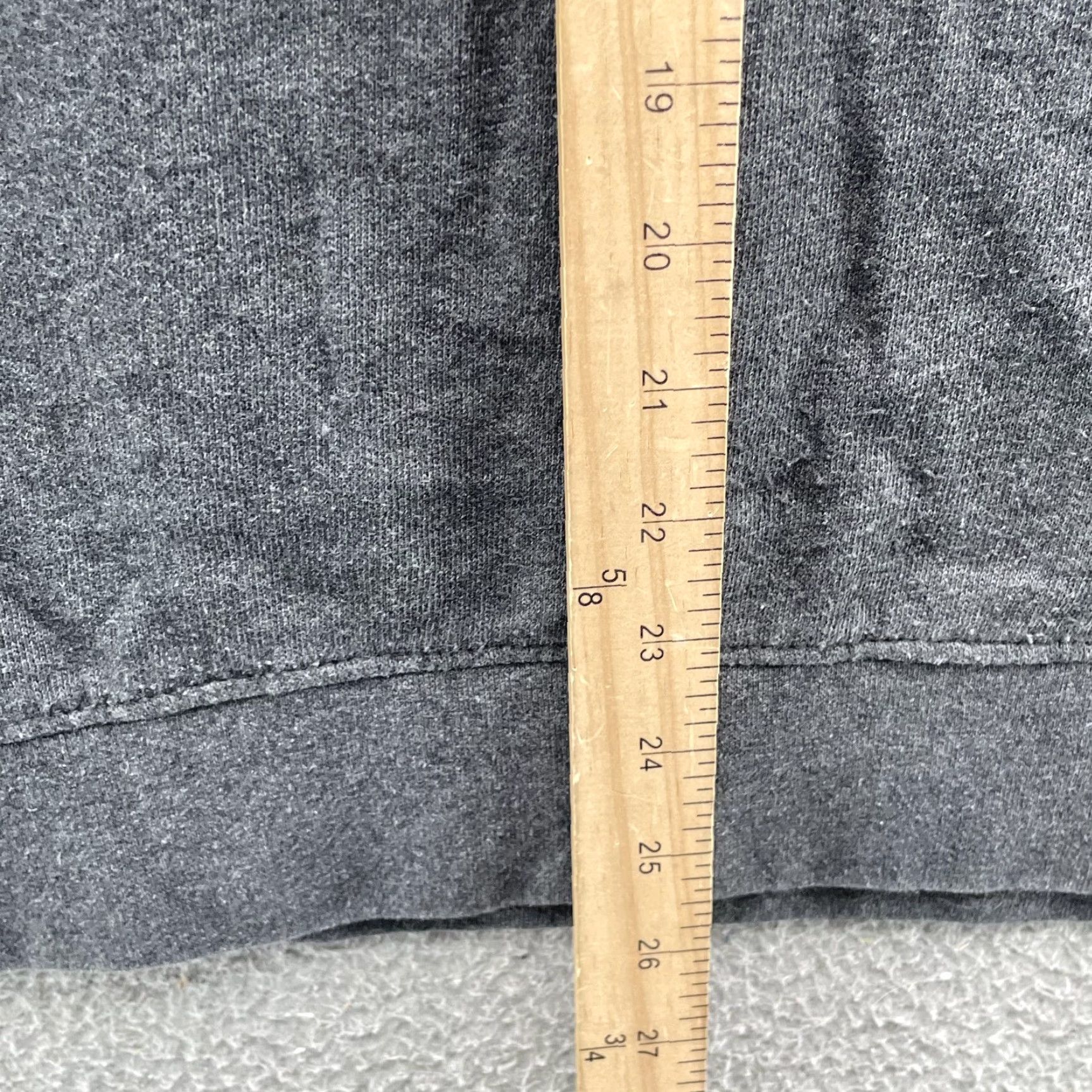 Gap VINTAGE Gap Hoodie Large Gray Sportswear Retro Academia Surf Skateboard Y2k 90's Preppy Shirt Mens Lace? Size US L / EU 52-54 / 3 - 7 Thumbnail