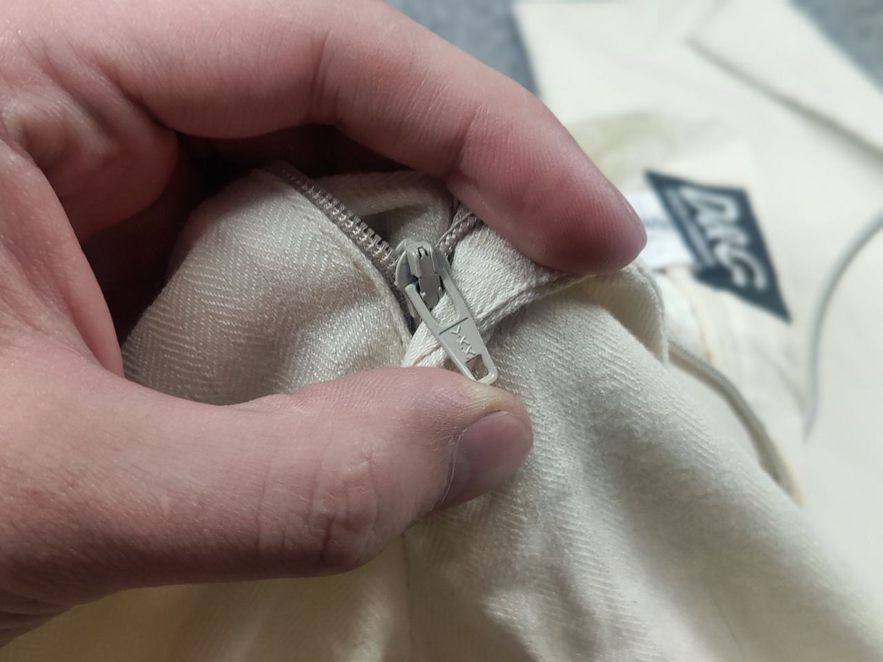 Dolce & Gabbana Vintage 90s Dolce & Gabbana Cotton herringbone Trouser Pants Size US 34 / EU 50 - 15 Thumbnail