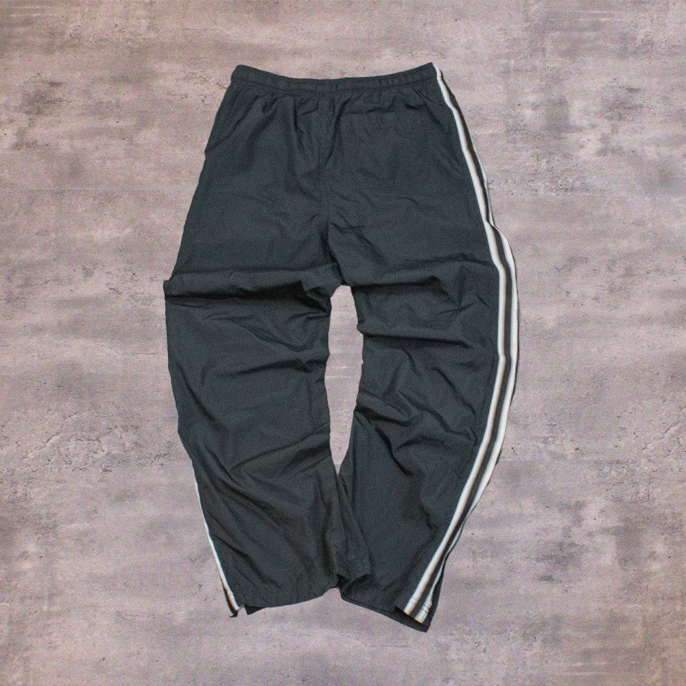 Oshkosh Y2K 00's Osh Kosh Baggy Relax Fit Wide Stripped Track Pant's Size US 26 / EU 42 - 2 Thumbnail