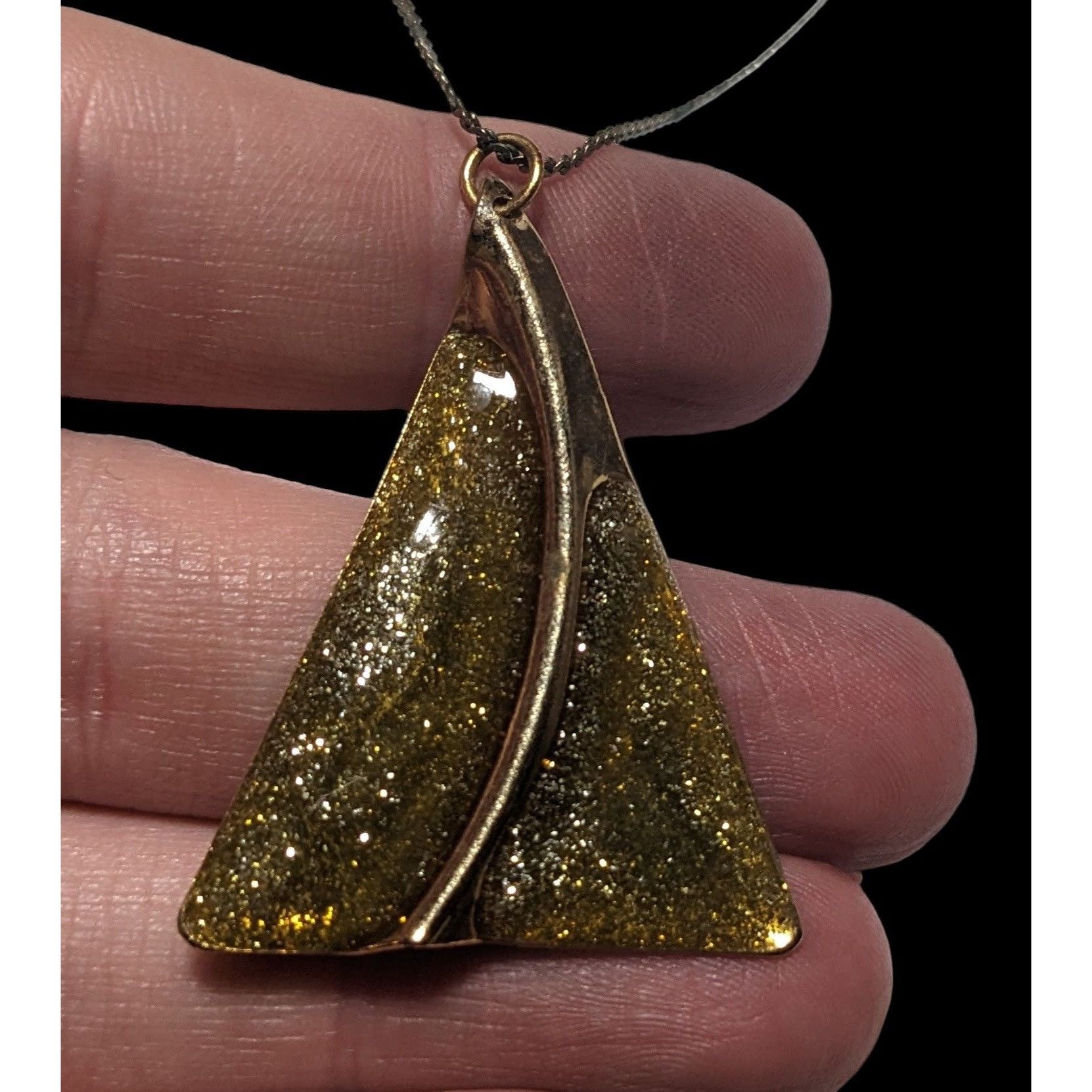 Other Gold Glitter Triangle Pendant Necklace Size ONE SIZE - 2 Thumbnail