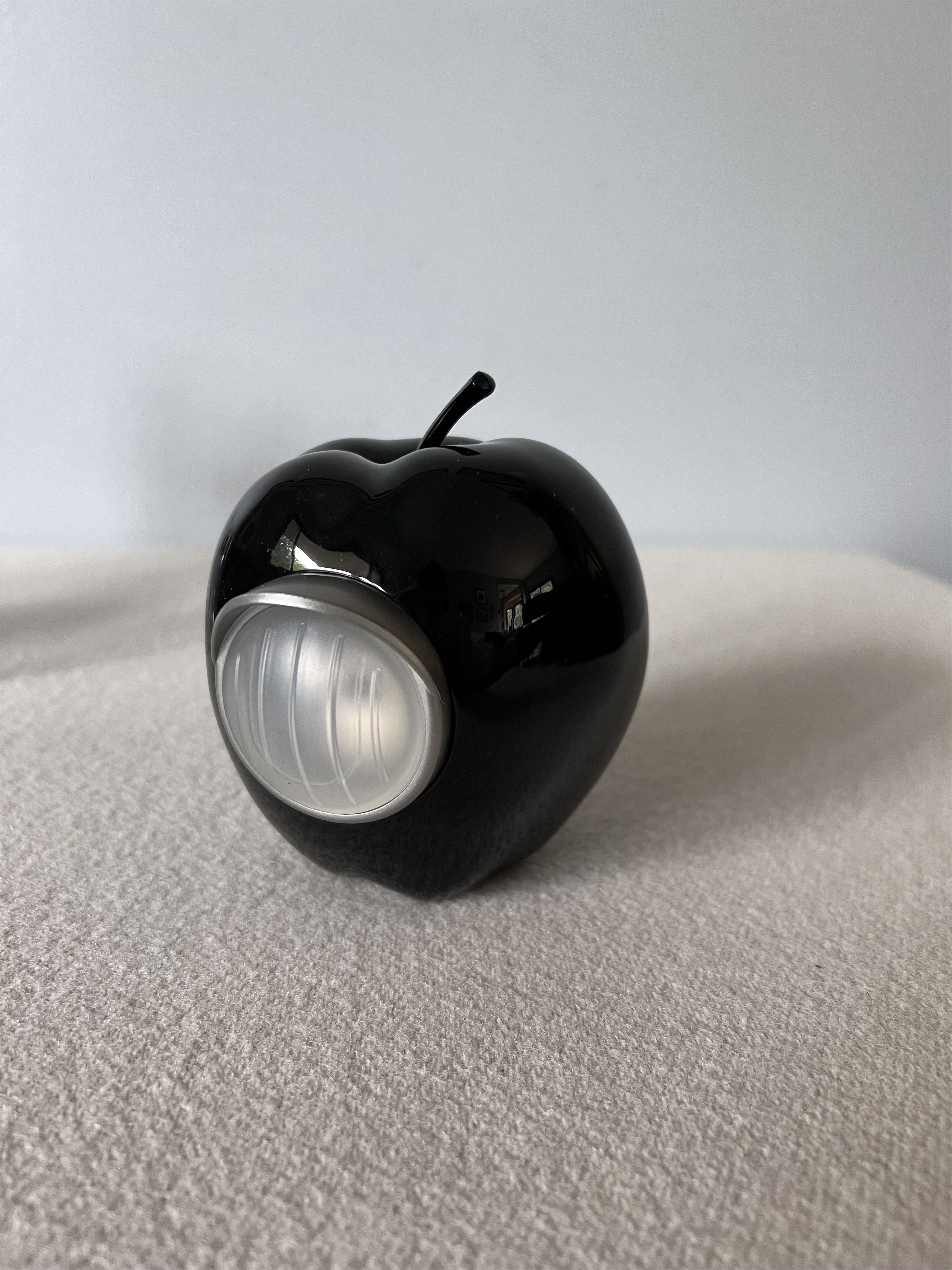 Medicom Toy × Undercover Undercover Gilapple Light in Black Size ONE SIZE - 1 Thumbnail
