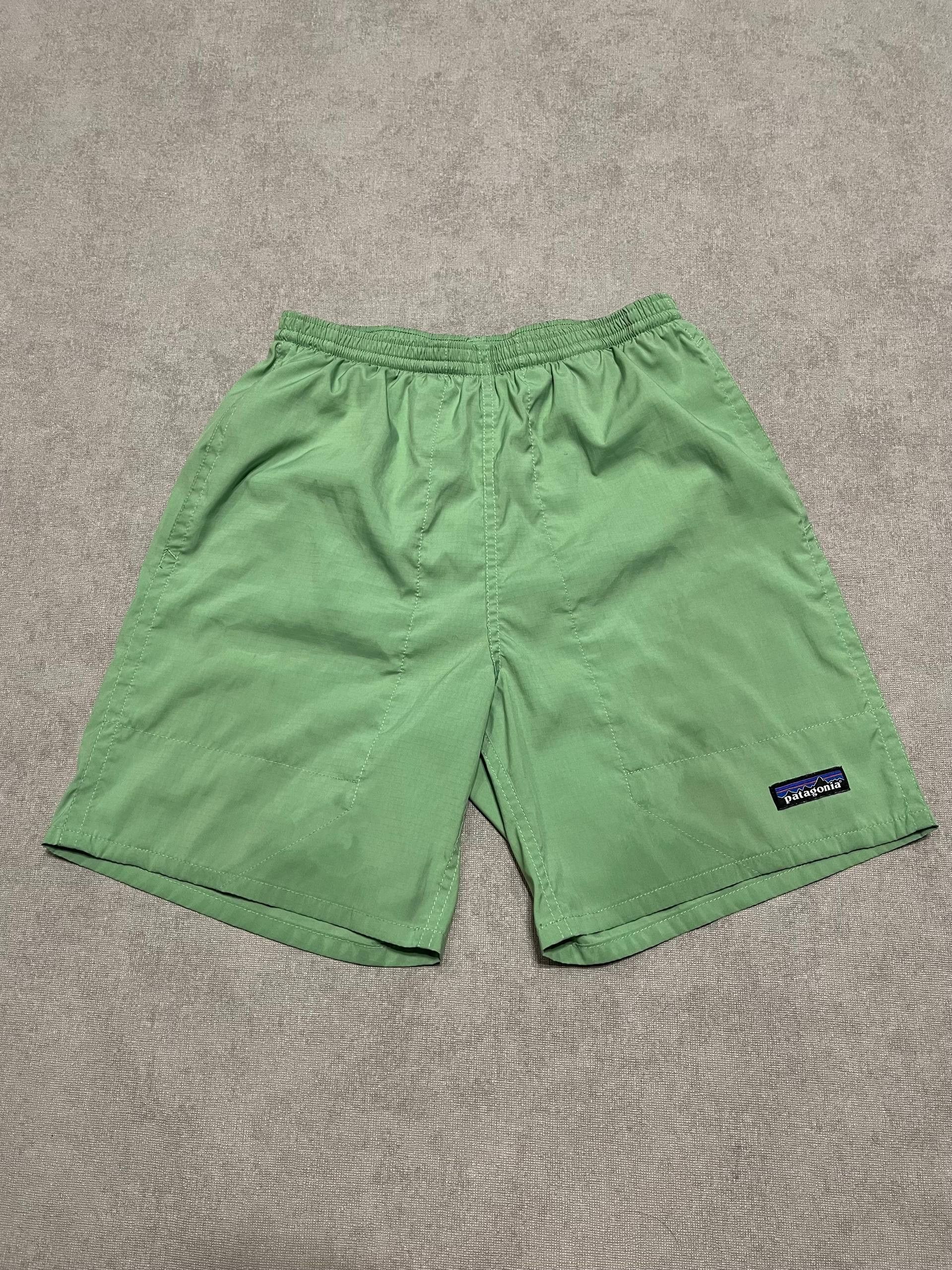 Patagonia Patagonia Swimwear Shorts Green Mens Logo Sz S Size US 28 / EU 44 - 1 Thumbnail