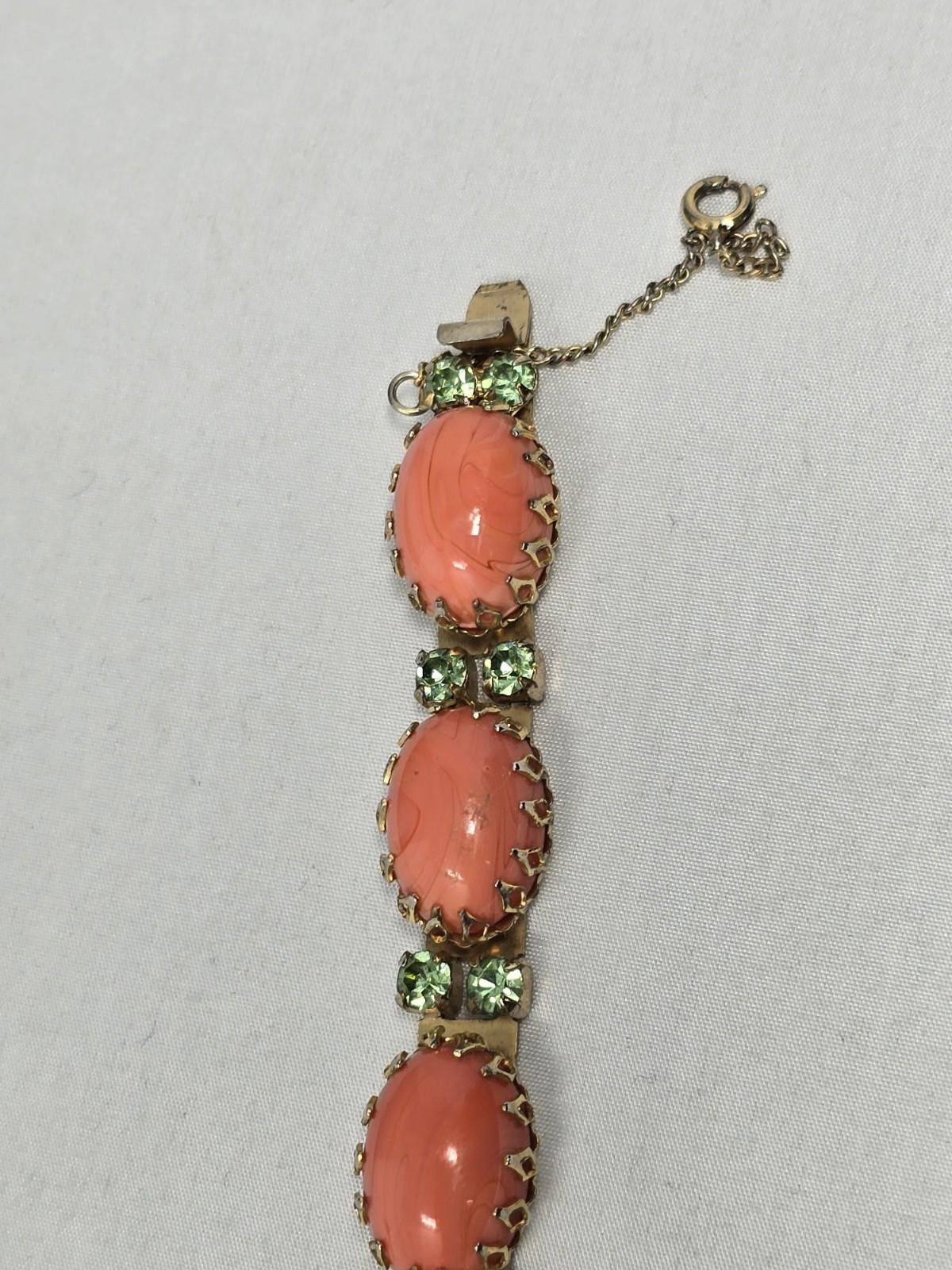 Other Vintage Hattie Carnegie Coral Cabochon Bracelet Signed Size ONE SIZE - 3 Thumbnail