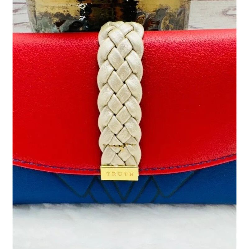 Disney Loungefly DC Wonder Woman Lasso of Truth Cosplay Trifold Wal Size ONE SIZE - 2 Thumbnail