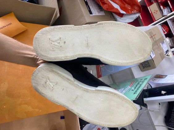 Louis Vuitton × Vintage Louis Vuitton hi top sneakers vintage small logo Size US 8 / EU 41 - 6 Thumbnail