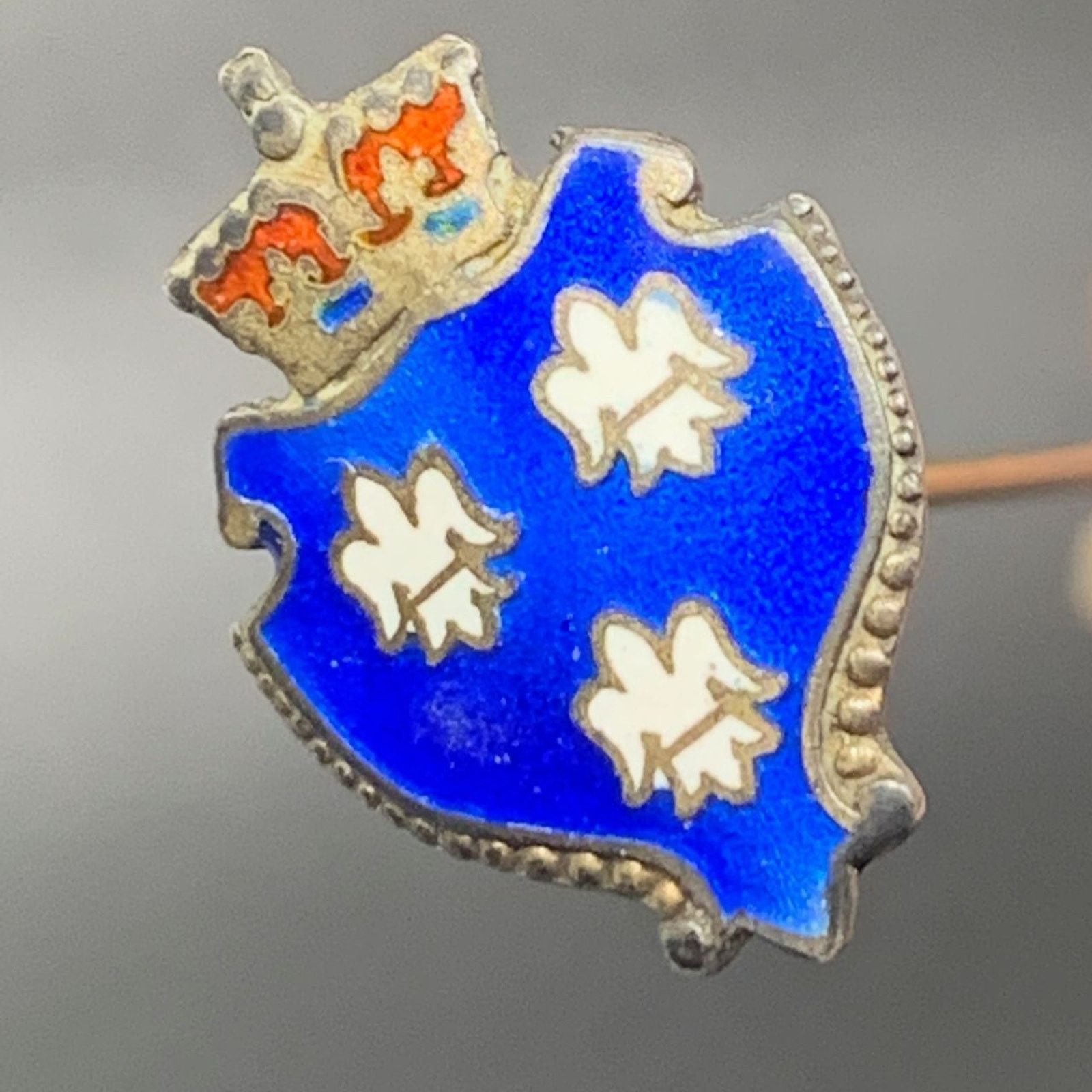 Other Antique Sterling Enamel Coat of Arms Fleur de Lis Hat Pin Size ONE SIZE - 2 Thumbnail