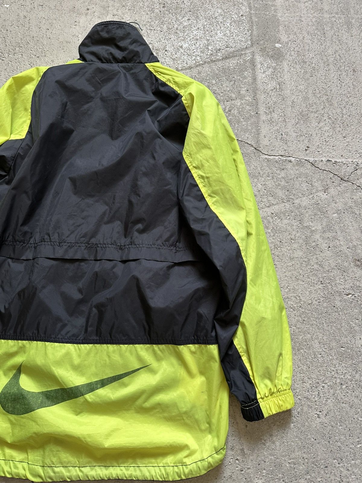Nike 1997 1998 Nike Training Football Soccer Jacket Nike sz M Men Size US M / EU 48-50 / 2 - 17 Thumbnail