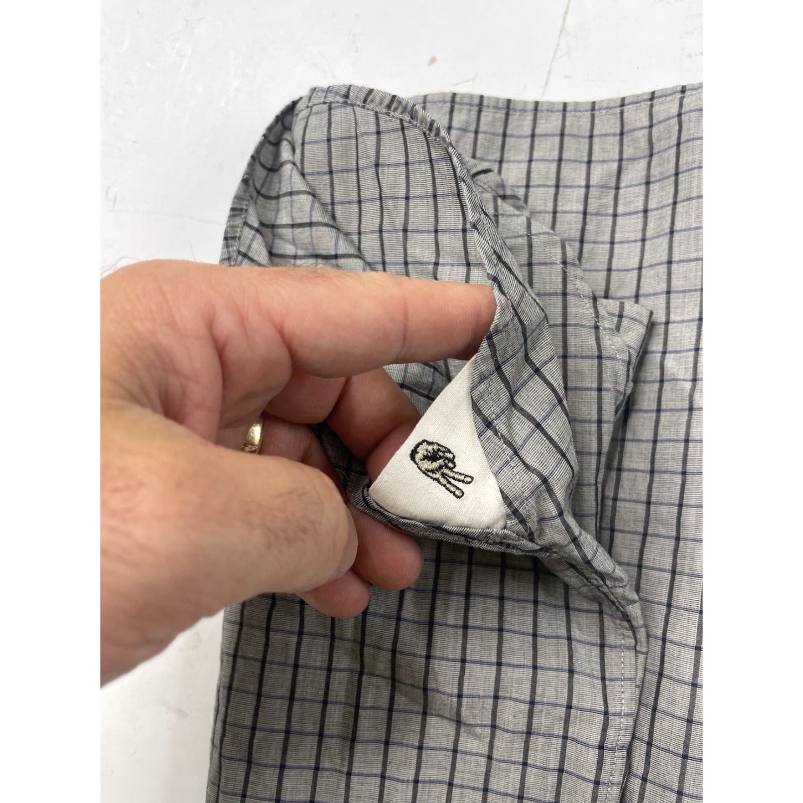 John Varvatos John Varvatos Star USA Dress Shirt SLIM FIT Gray Check Button Down 16.5 34/35 Mens Regular 16.5 Gray Shirt Size 46R - 8 Thumbnail