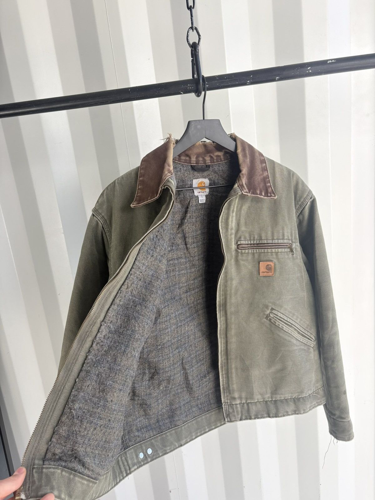 Carhartt Vintage Carhartt Detroit Faded Thrashed Jacket GRUNGE Boxy Size US L / EU 52-54 / 3 - 7 Thumbnail