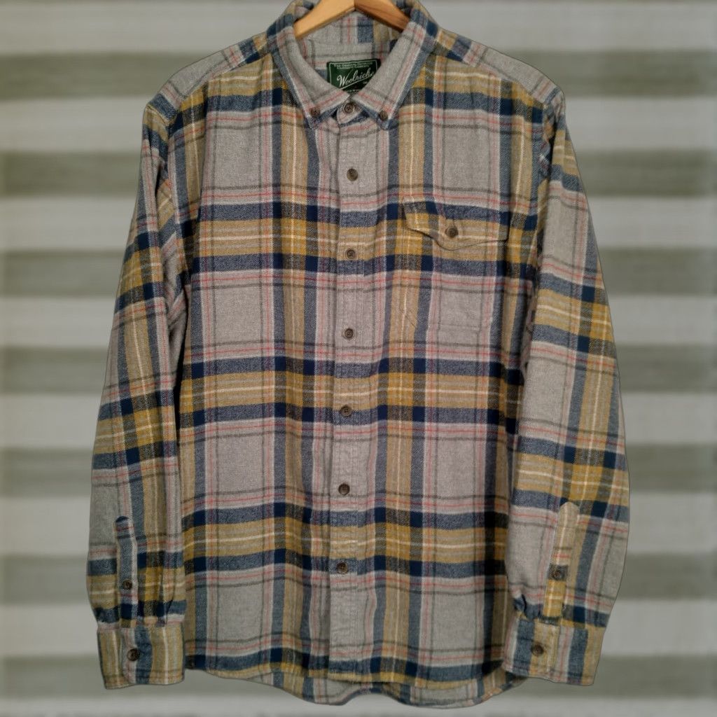Vintage Woolrich Shirt Mens XL Flannel Gray Plaid Button-Down Work Outdoors Camp Casual Classic Outdoorsy Lumberjack Size US XL / EU 56 / 4 - 1 Thumbnail