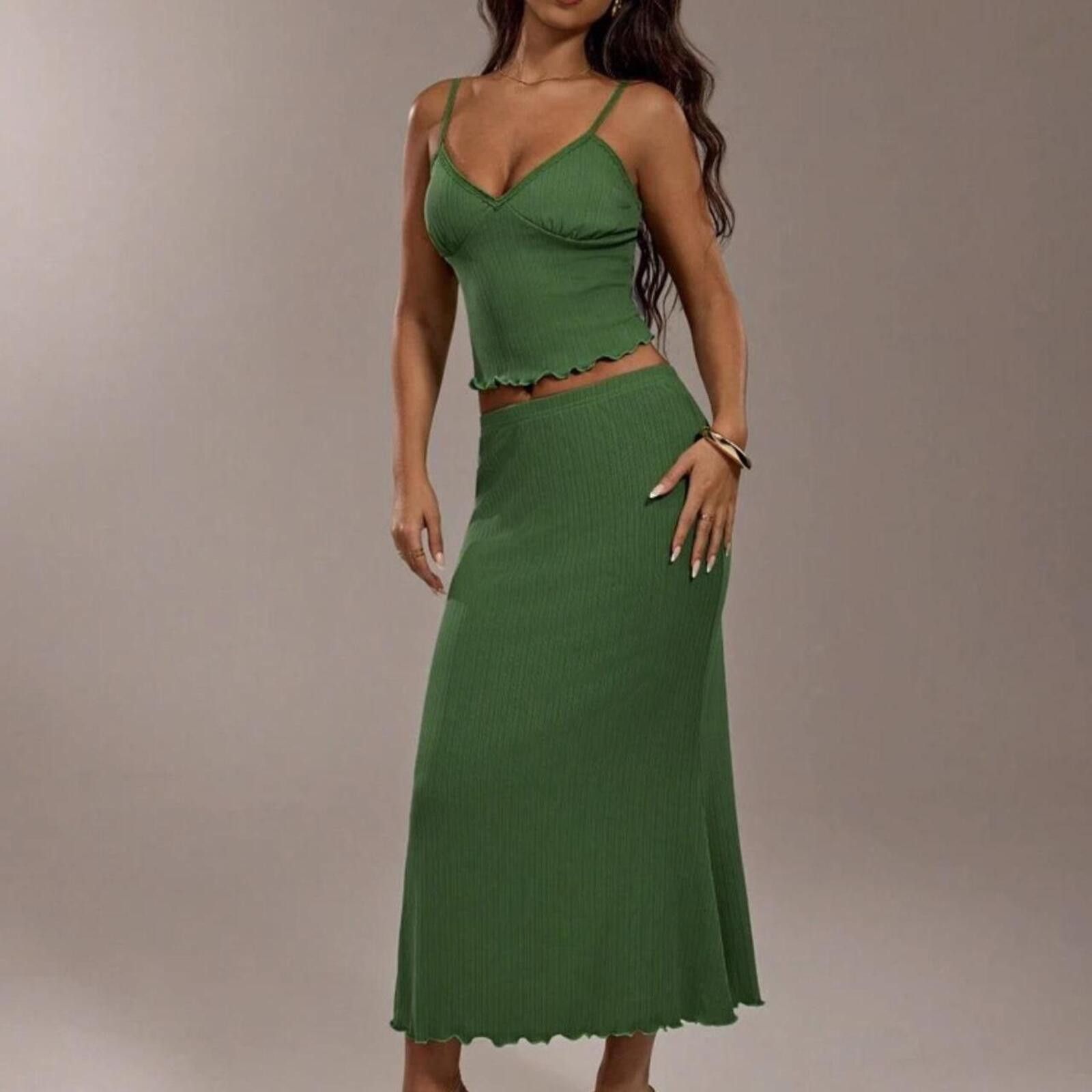 Forever 21 Forever 21 Green ribbed crop top and skirt set Size XS / US 0-2 / IT 36-38 - 4 Thumbnail