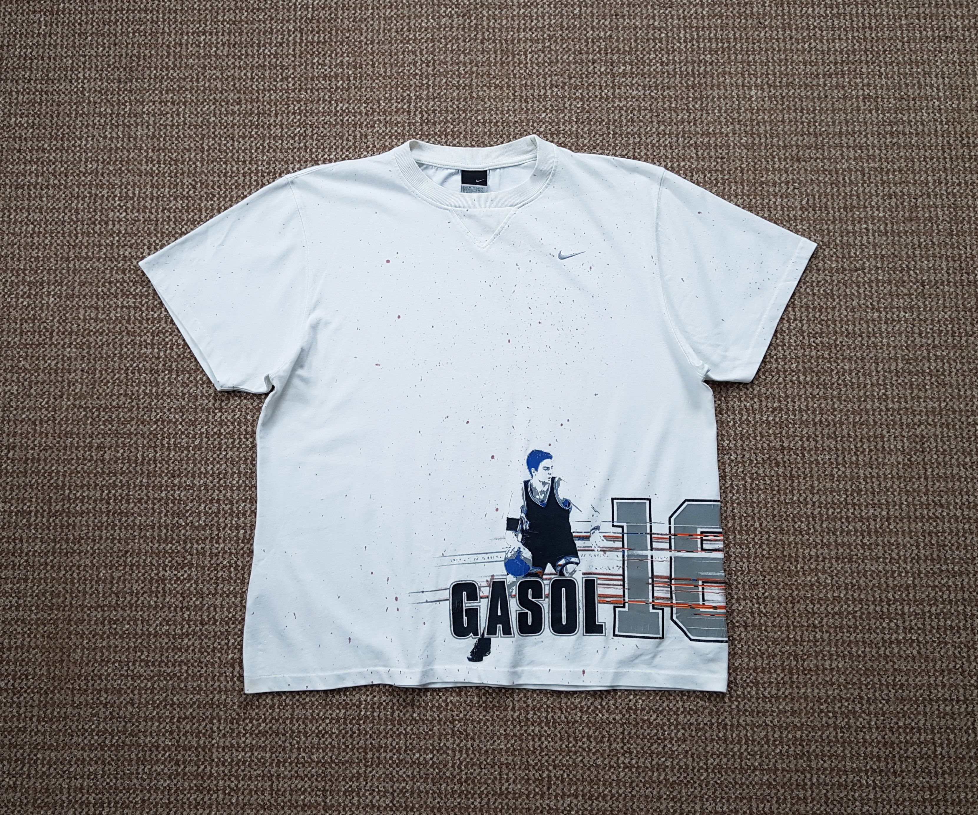 Nike Nike NBA Rare Pau Gasol Memphis Grizzlies Vintage T Shirt M Size US M / EU 48-50 / 2 - 1 Thumbnail