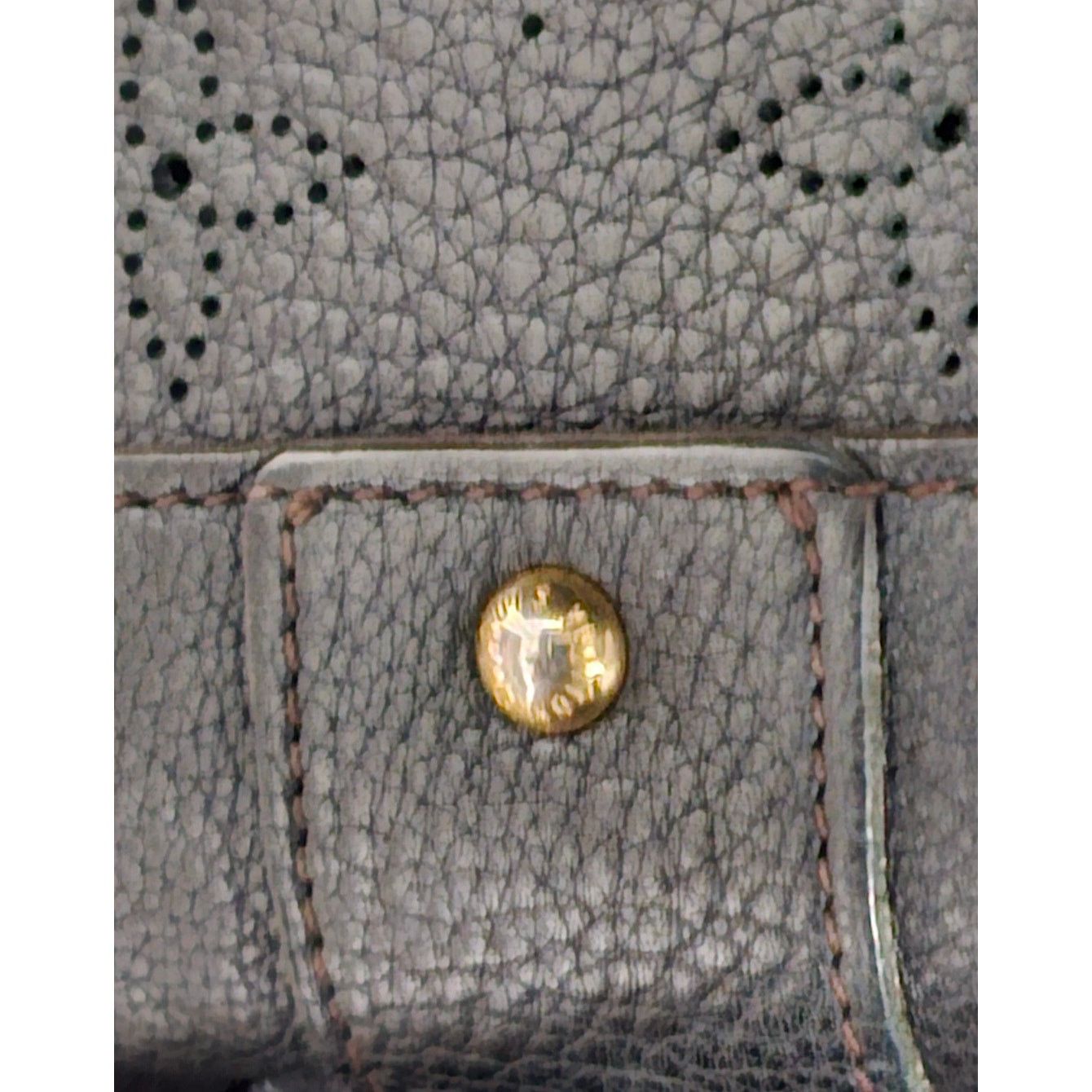 Louis Vuitton Louis Vuitton Mahina Amelia Black Gold Hardware Long Wallet Size ONE SIZE - 14 Thumbnail