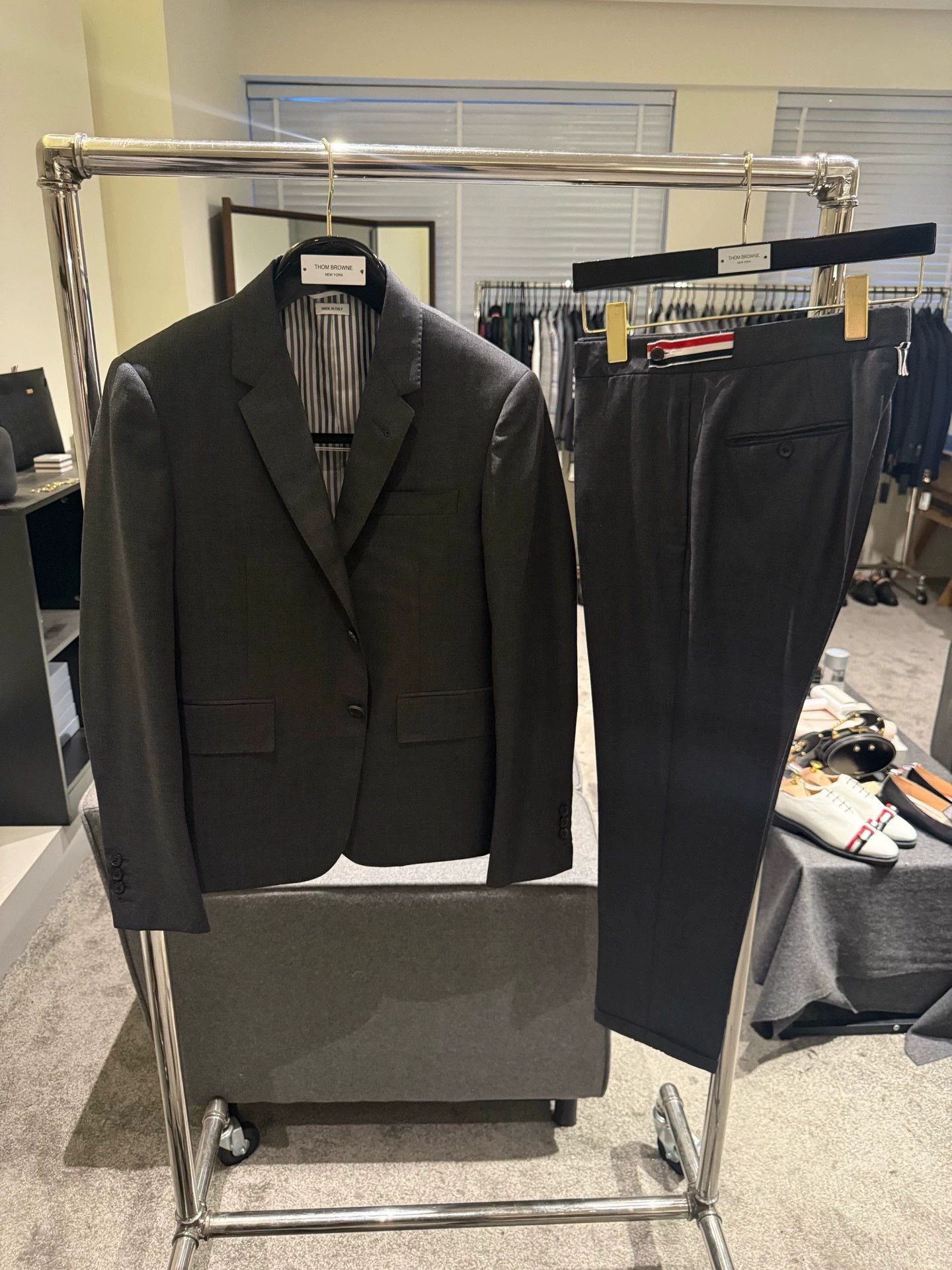 Thom Browne Thom Browne Classic Dark Grey Wool Suit Size 1 (9/10) Size US S / EU 44-46 / 1 - 1 Thumbnail