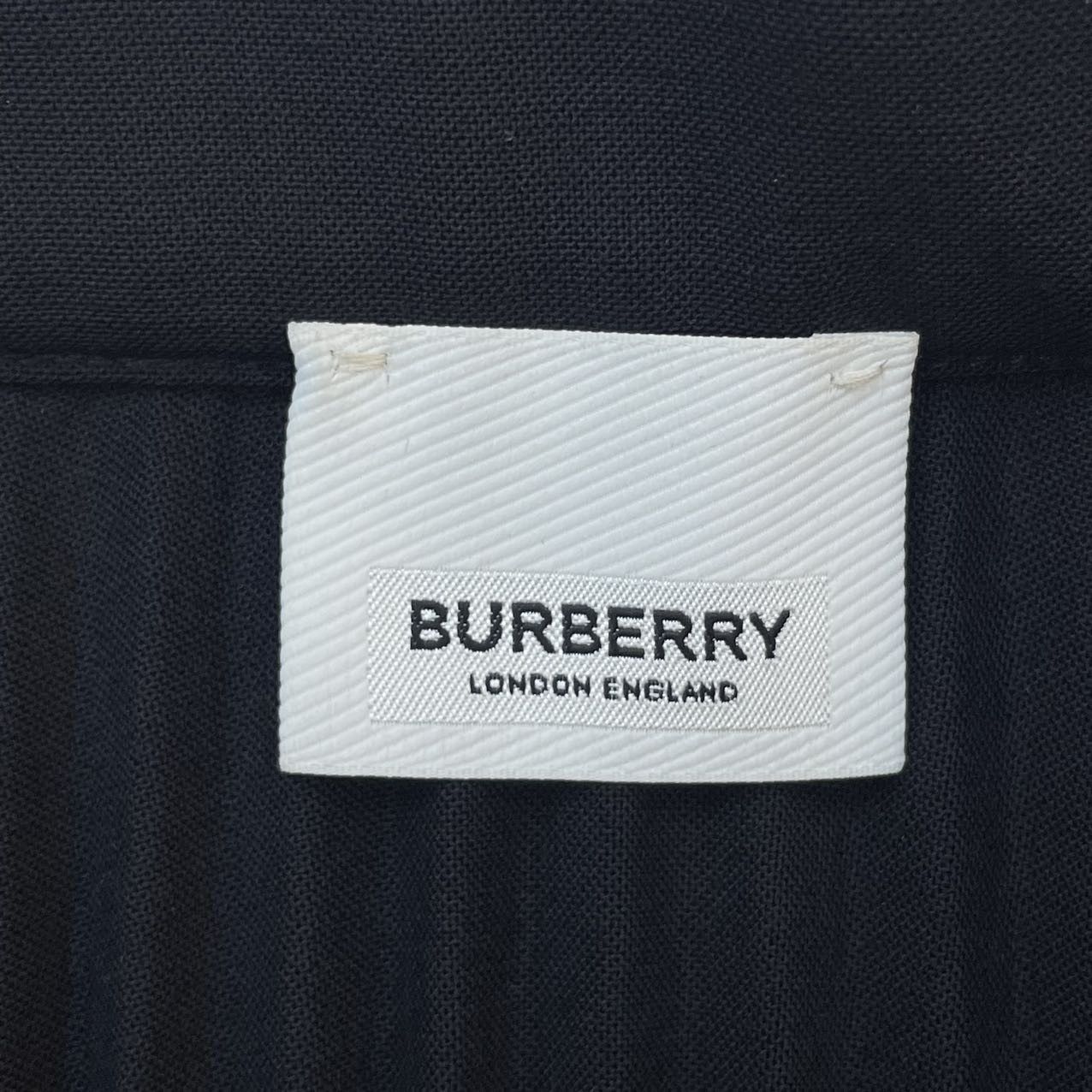 Burberry Burberry Black Versatile Casual Business Mini Skirt K26WX Size 27" / US 4 / IT 40 - 4 Thumbnail