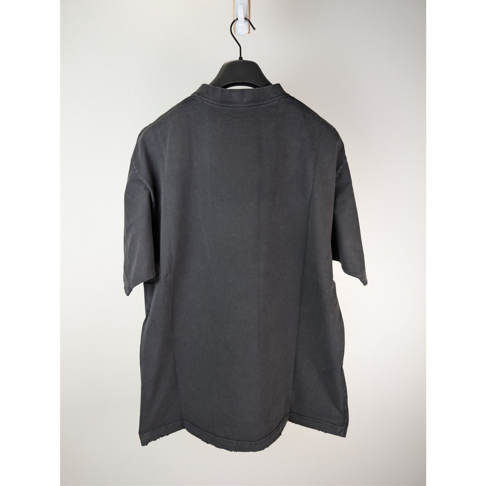 Balenciaga o1rshd1 Distressed DIY College Printed Cotton T-Shirt Black Size US S / EU 44-46 / 1 - 17 Thumbnail
