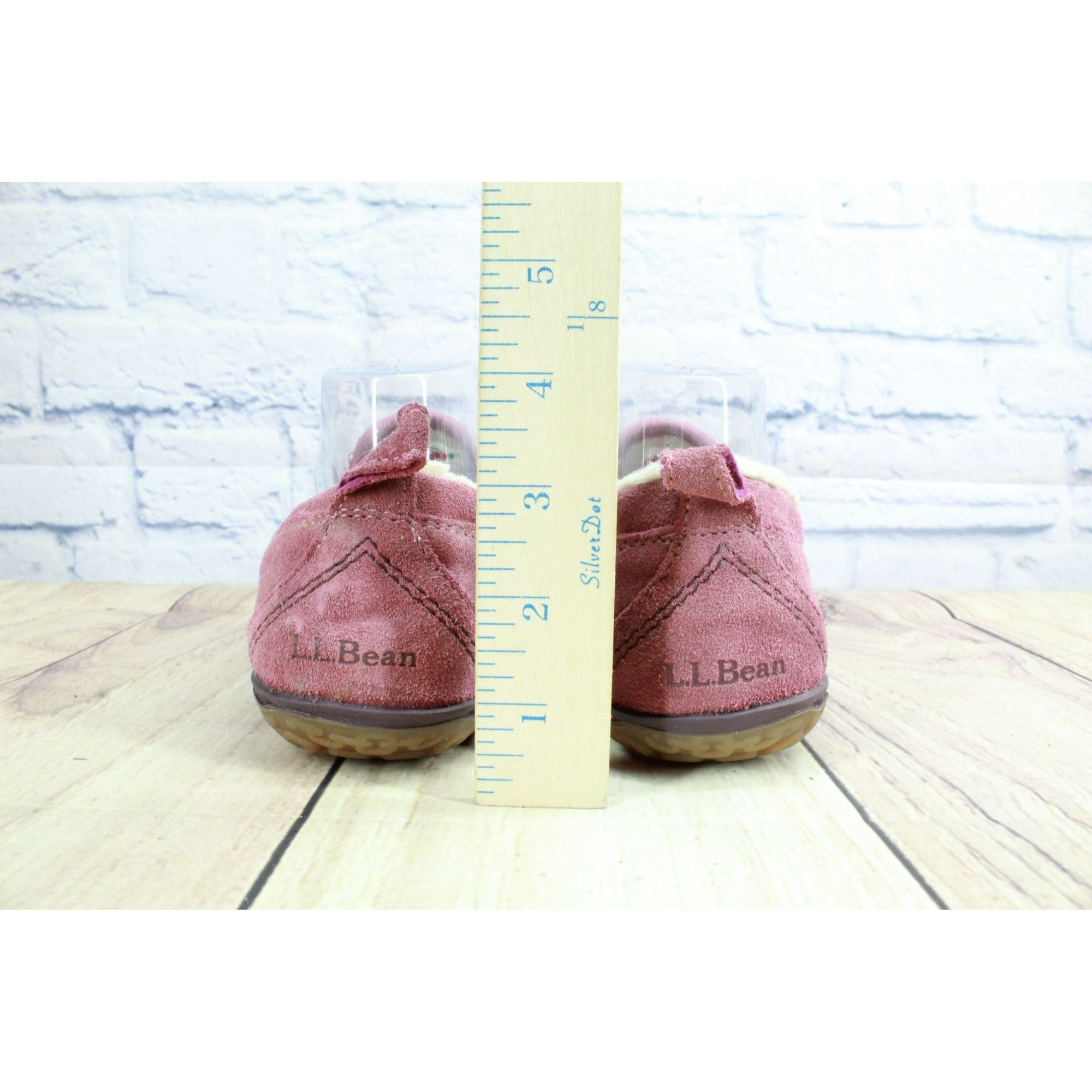 L.L. Bean LL Bean Women's Fleece Lined Mountain Moccasin Slippers Size US 7 / IT 37 - 6 Thumbnail