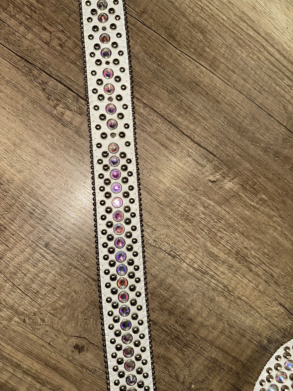 B.B. Simon B.B. Simon 'White Magic' Full Iridescent Crystal Belt Size 40 - 8 Thumbnail