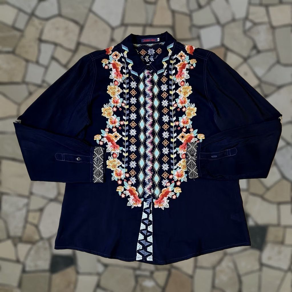 Johnny Was Johnny Was Floral Button Up Blouse Long Sleeve Women’s M Blue Size M / US 6-8 / IT 42-44 - 1 Thumbnail