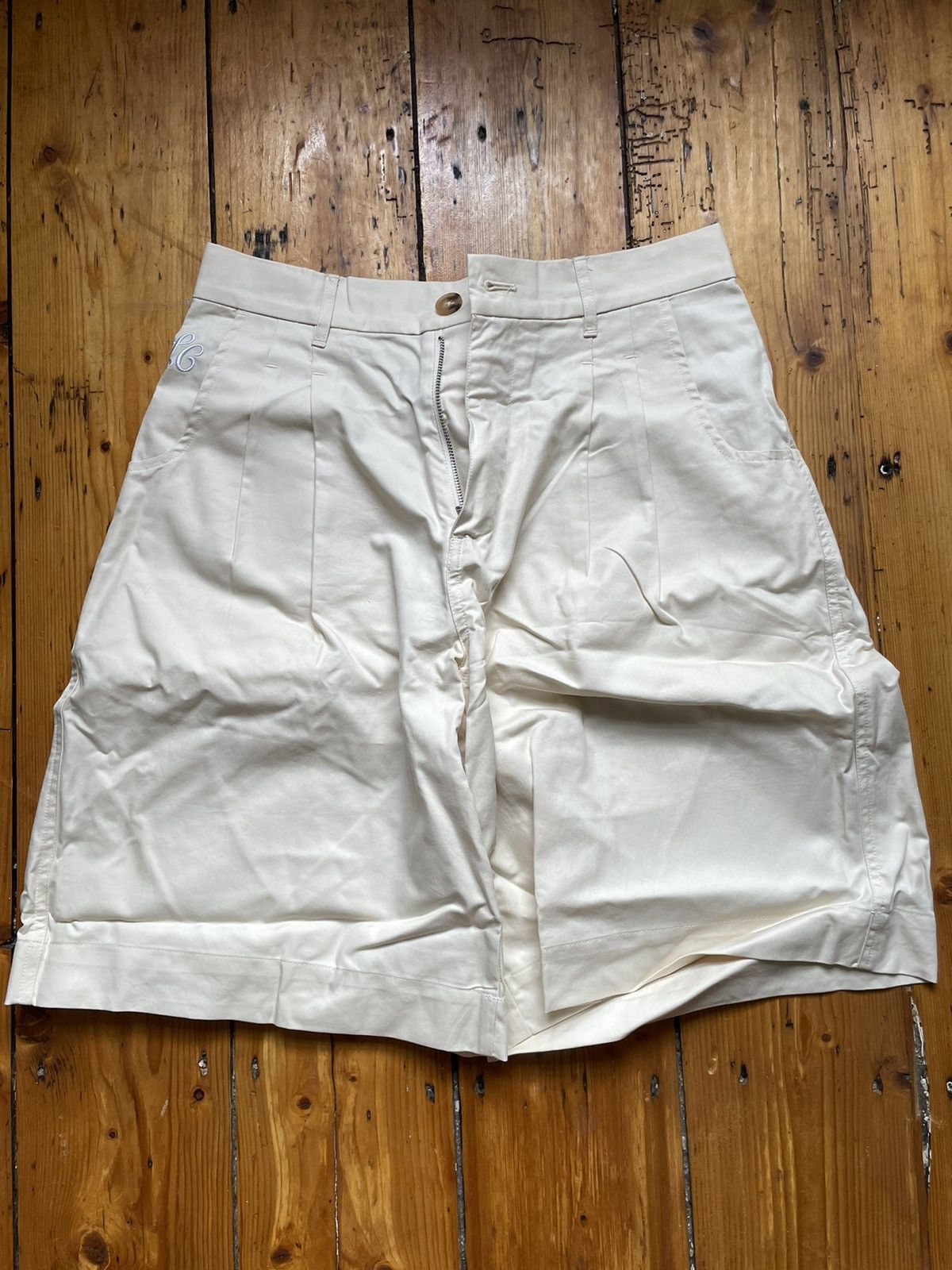 Other La Corsia Wide Leg Pleated Shorts - Cream size small Size US 30 / EU 46 - 1 Thumbnail