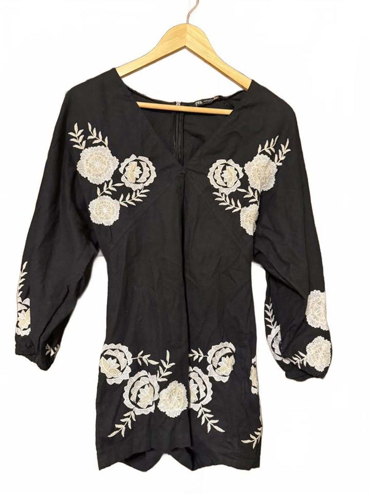 Zara Zara Women's Black Playsuit-romper SIZE XS cod011 Size 26" / US 2 / IT 38 - 1 Thumbnail