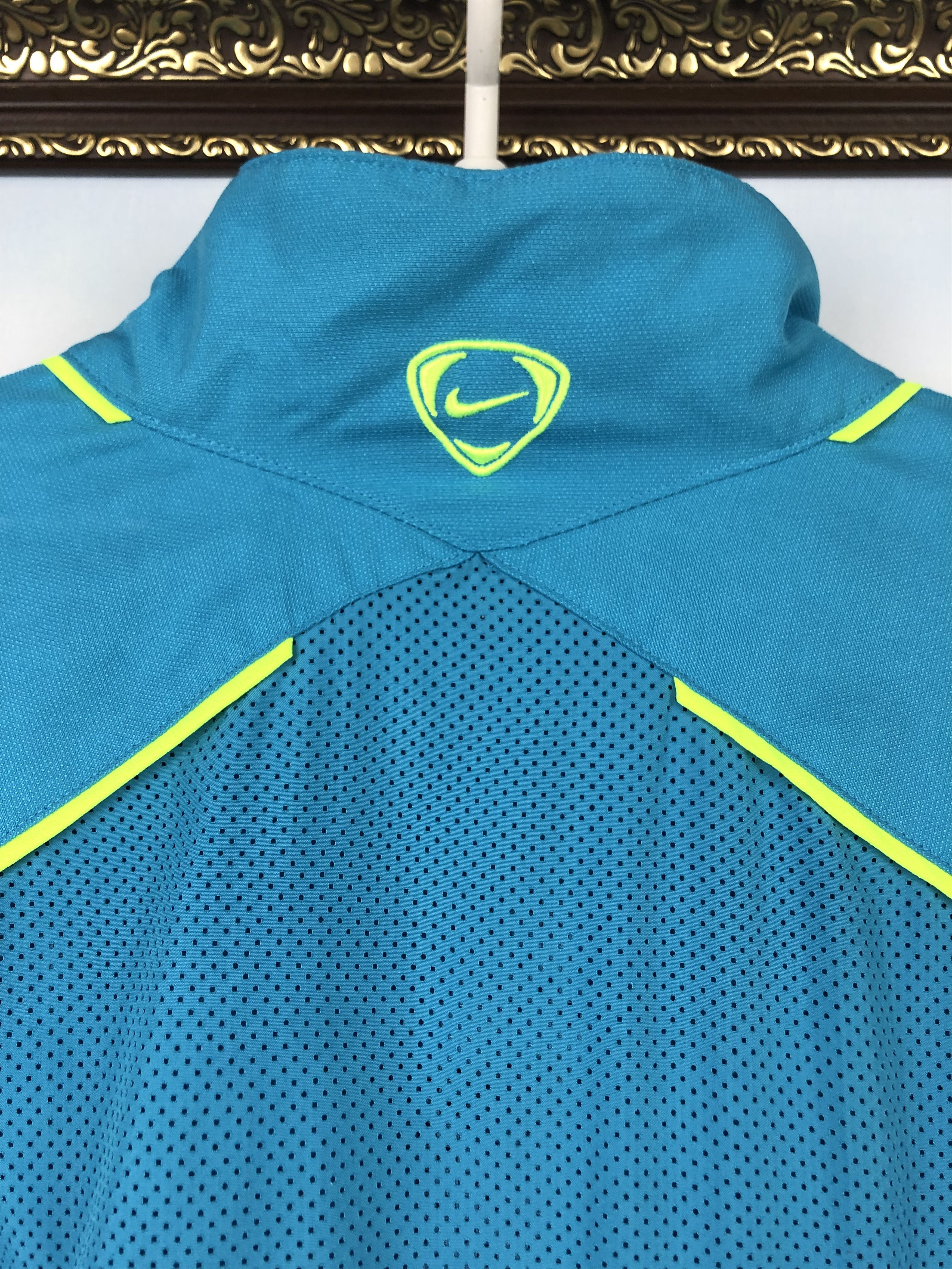 Nike Vintage Nike Barcelona Football Jacket Soccer Track Top Size US M / EU 48-50 / 2 - 16 Thumbnail