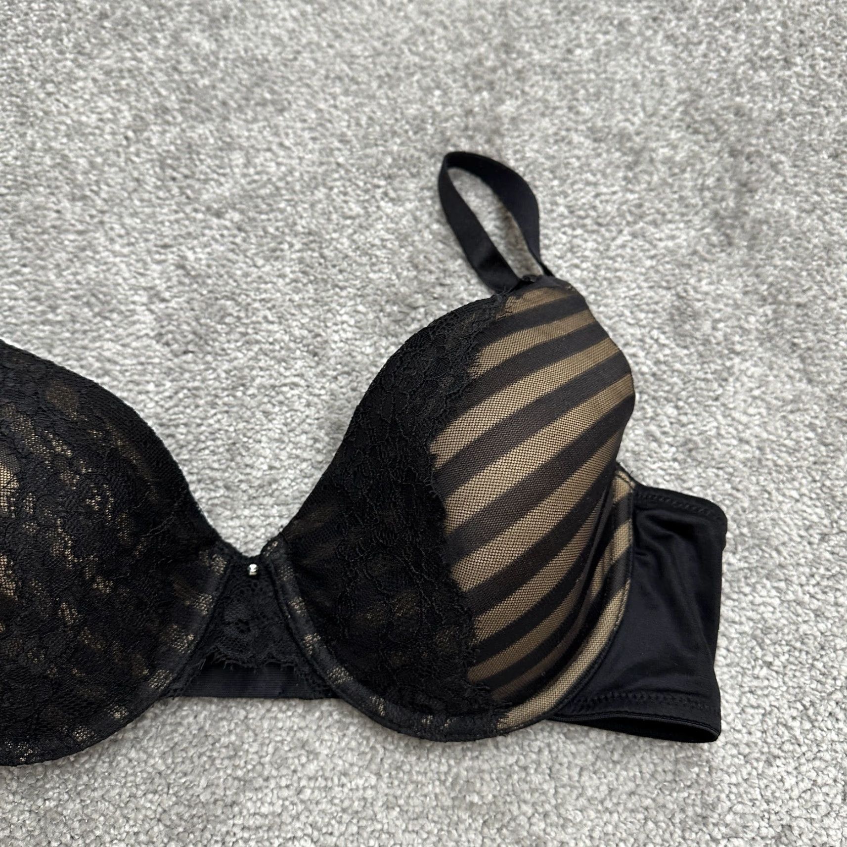Vintage Maidenform Push Up Bra Women 38C Black Striped Lace Adjustable Strap 09415 Adult Regular Size 38C Womens Size ONE SIZE - 5 Thumbnail