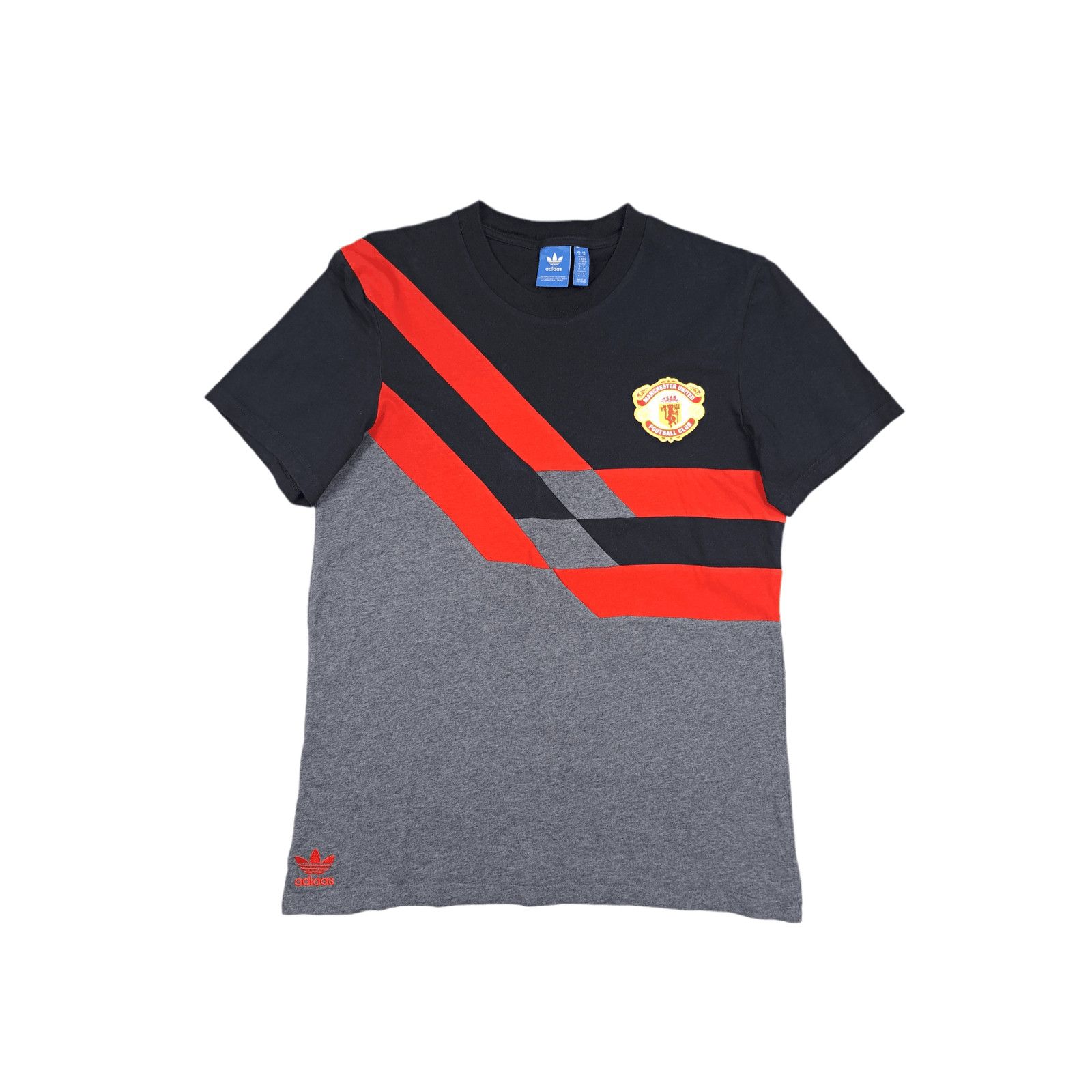 Adidas 💎Vintage Manchester United Adidas Small Logo T-shirt Jersey Size US M / EU 48-50 / 2 - 1 Thumbnail