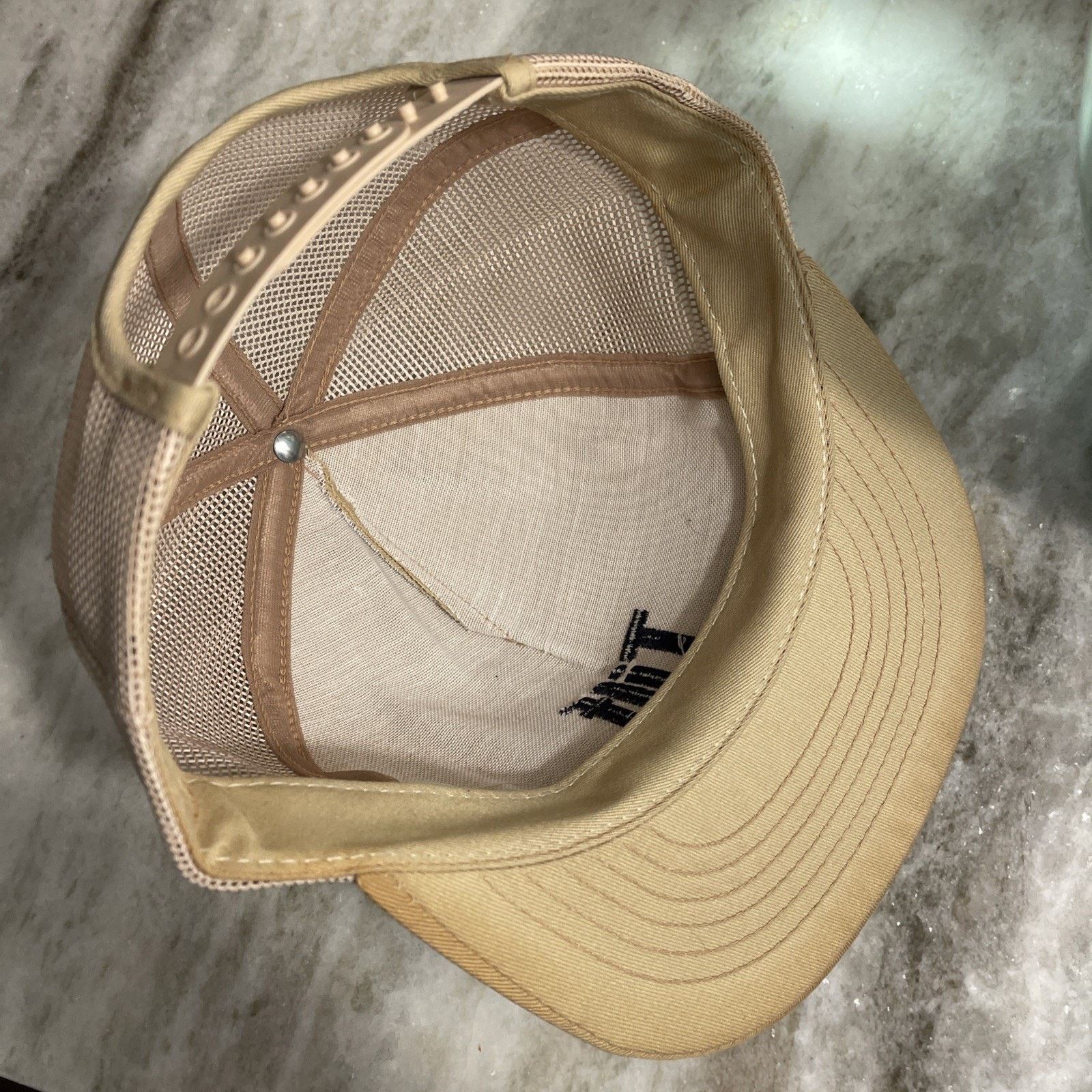 Vintage Vintage Tilt Mesh Trucker Hat (Made In U.S.A.) EUC Rare Size ONE SIZE - 8 Thumbnail