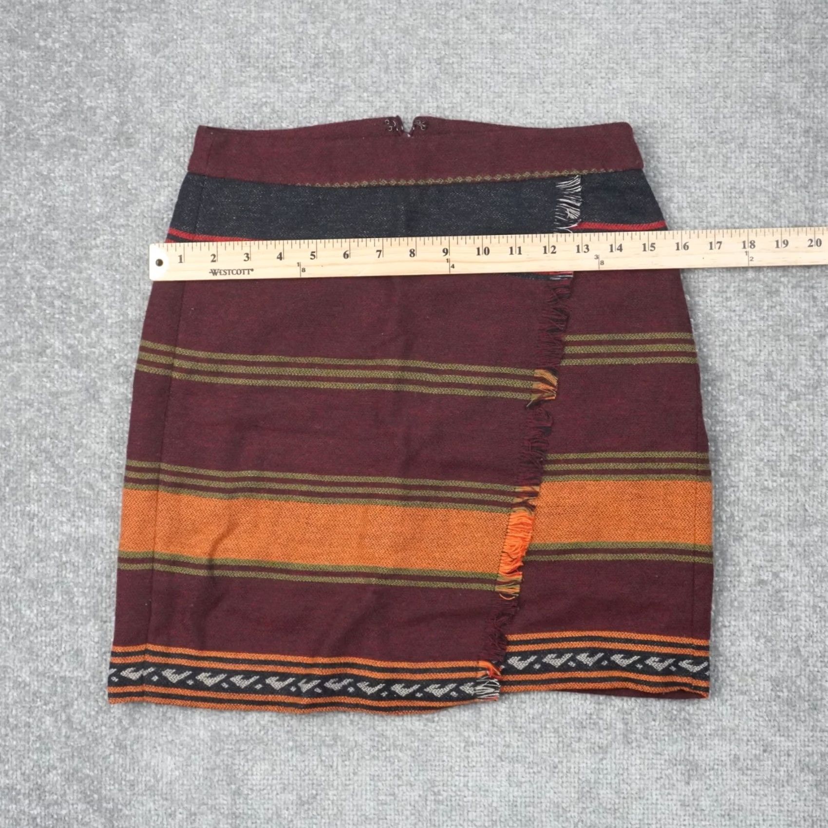 Ann Taylor Ann Taylor Loft Southwestern Blanket Fringe Faux Wrap Skirt Womens 00 Multicolor Wool Blend Fringe Aztec Southwestern Wrap Skirt Womens XX? Size 24" / US 00 / IT 34 - 4 Thumbnail
