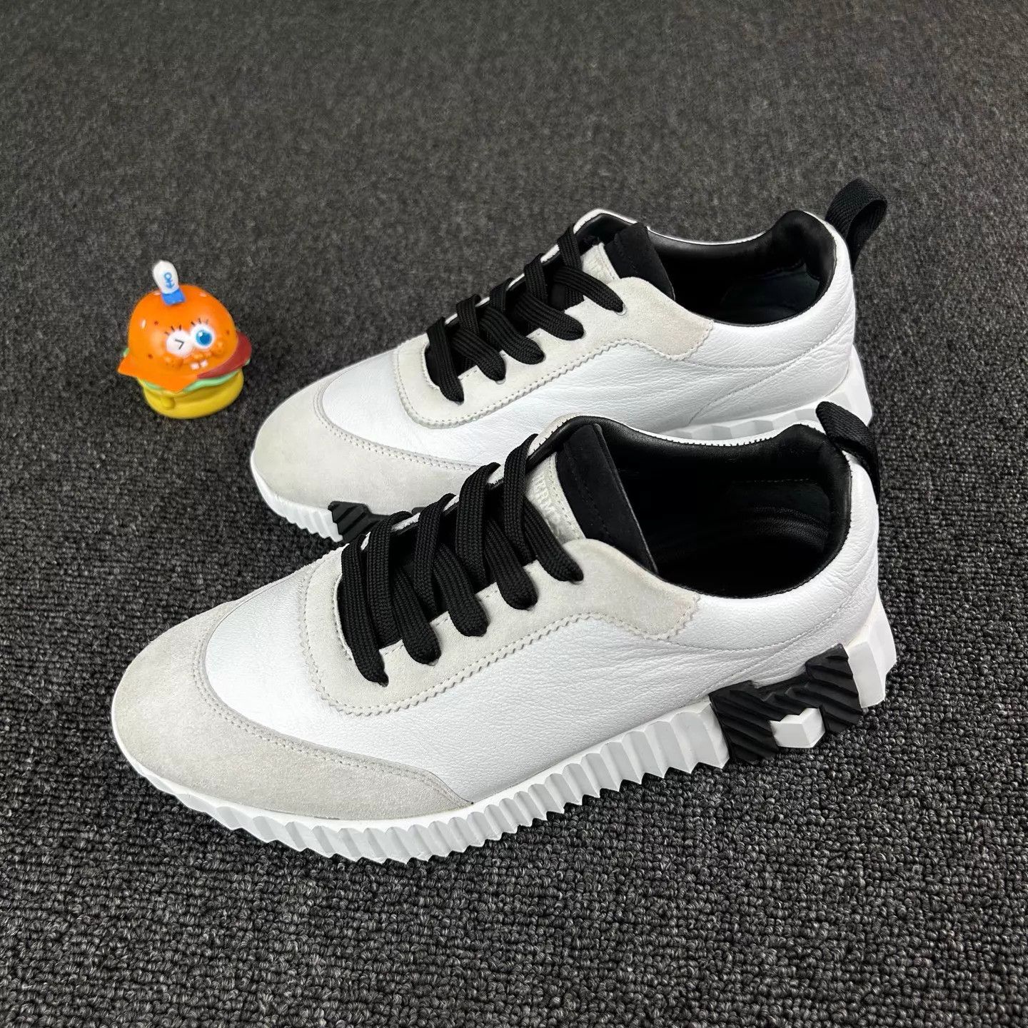 Hermes Hermes Bouncing Women's Black & White Sneakers 36.5 Size US 6 / IT 36 - 1 Thumbnail