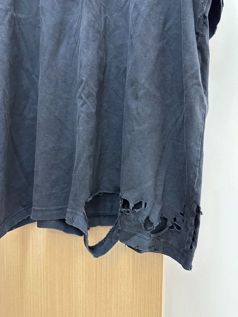 Balenciaga Balenciaga 3B Logo Embroidered Ripped Distressed Short Sle Size US L / EU 52-54 / 3 - 2 Thumbnail